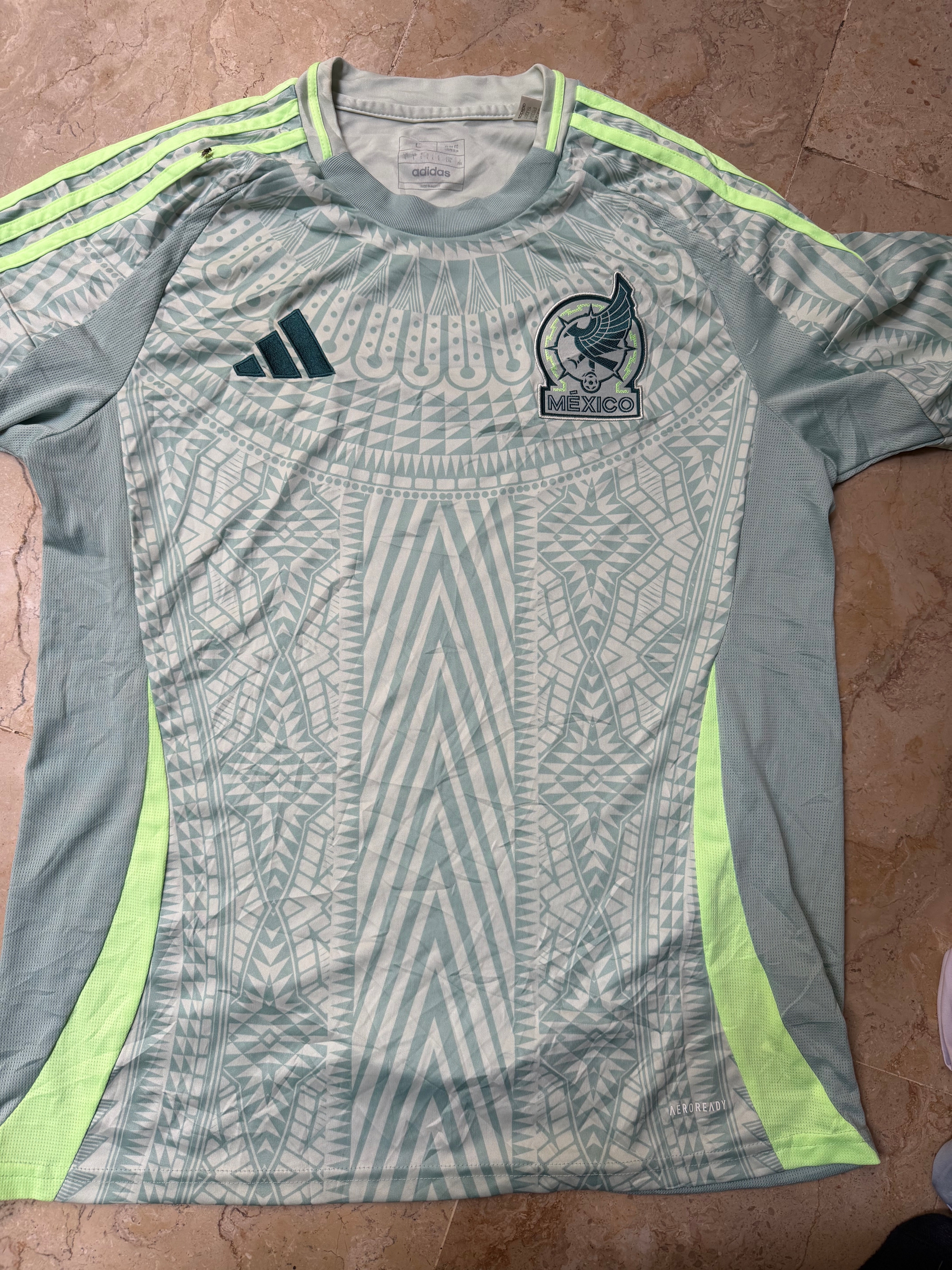 Sports Tshirts 48 pieces