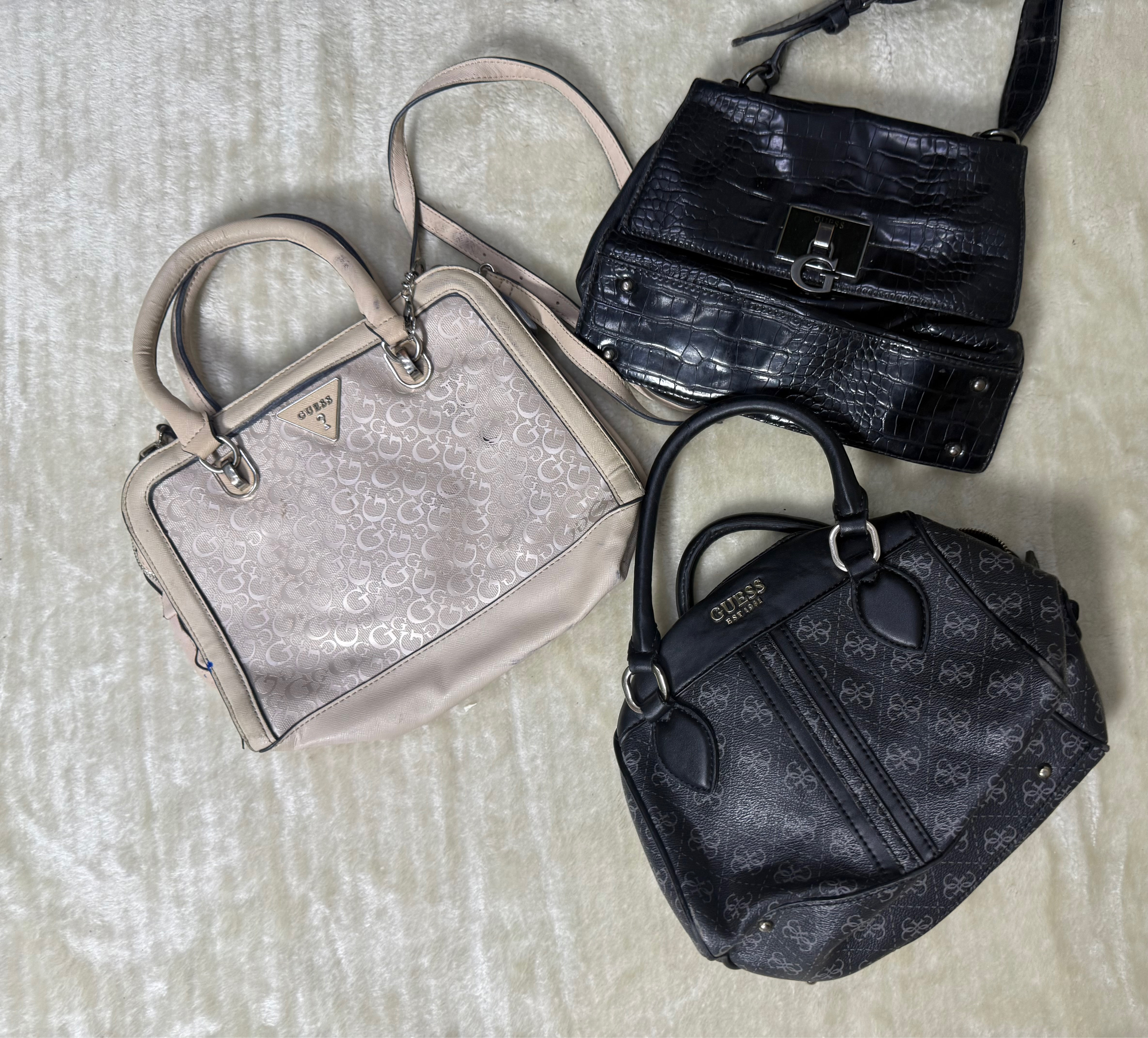 Authentic guess bags