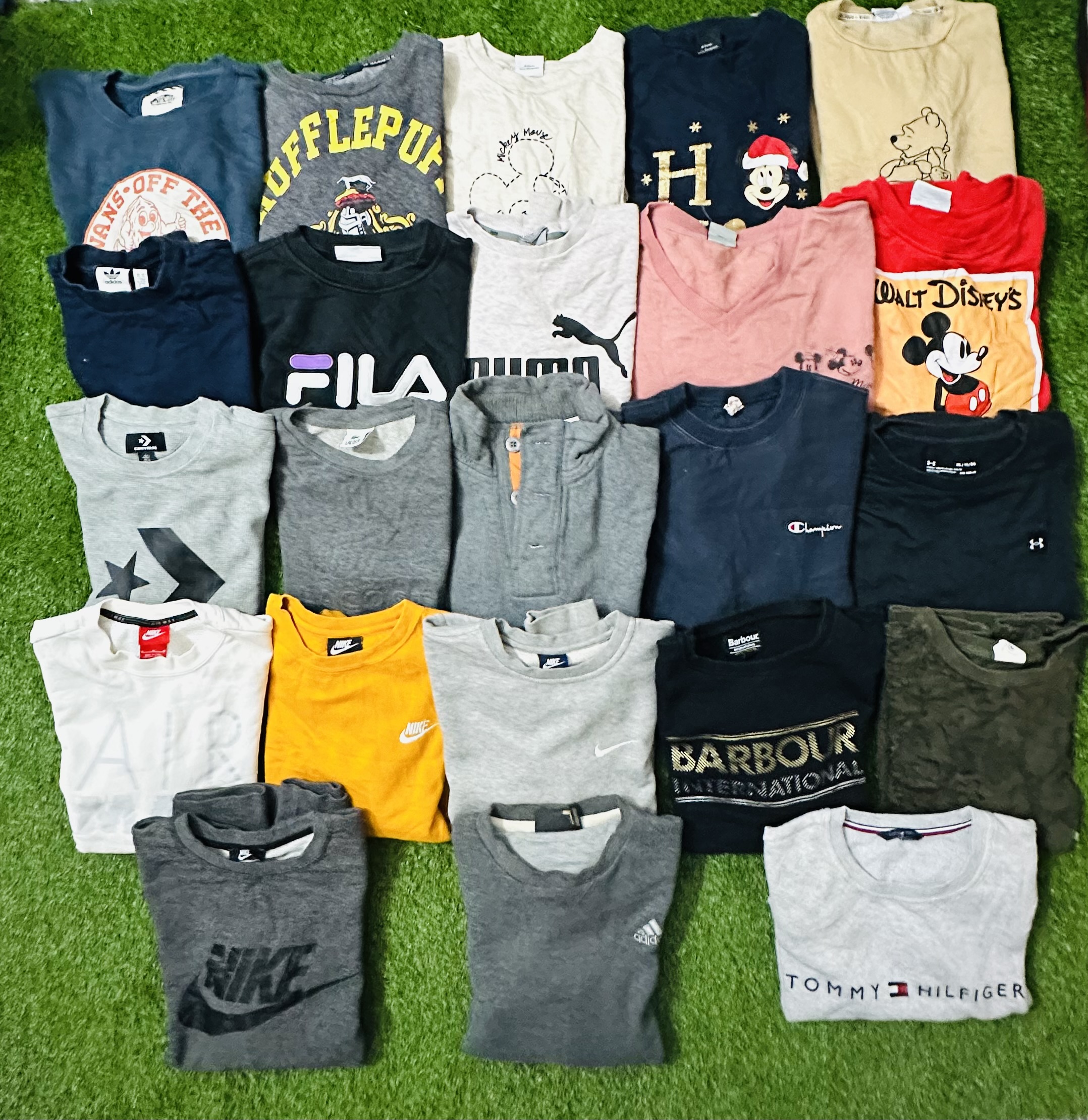 Mix brand sweatshirt 23 pieces