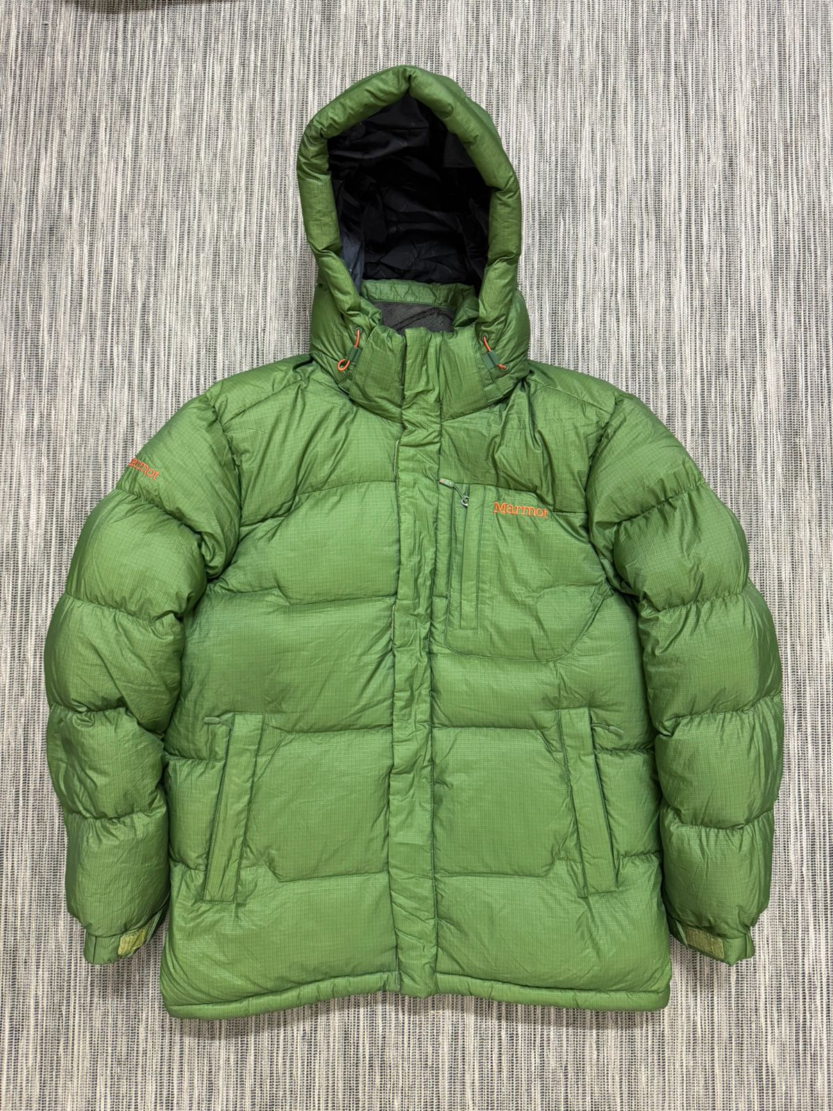 Marmot puffers  jackets