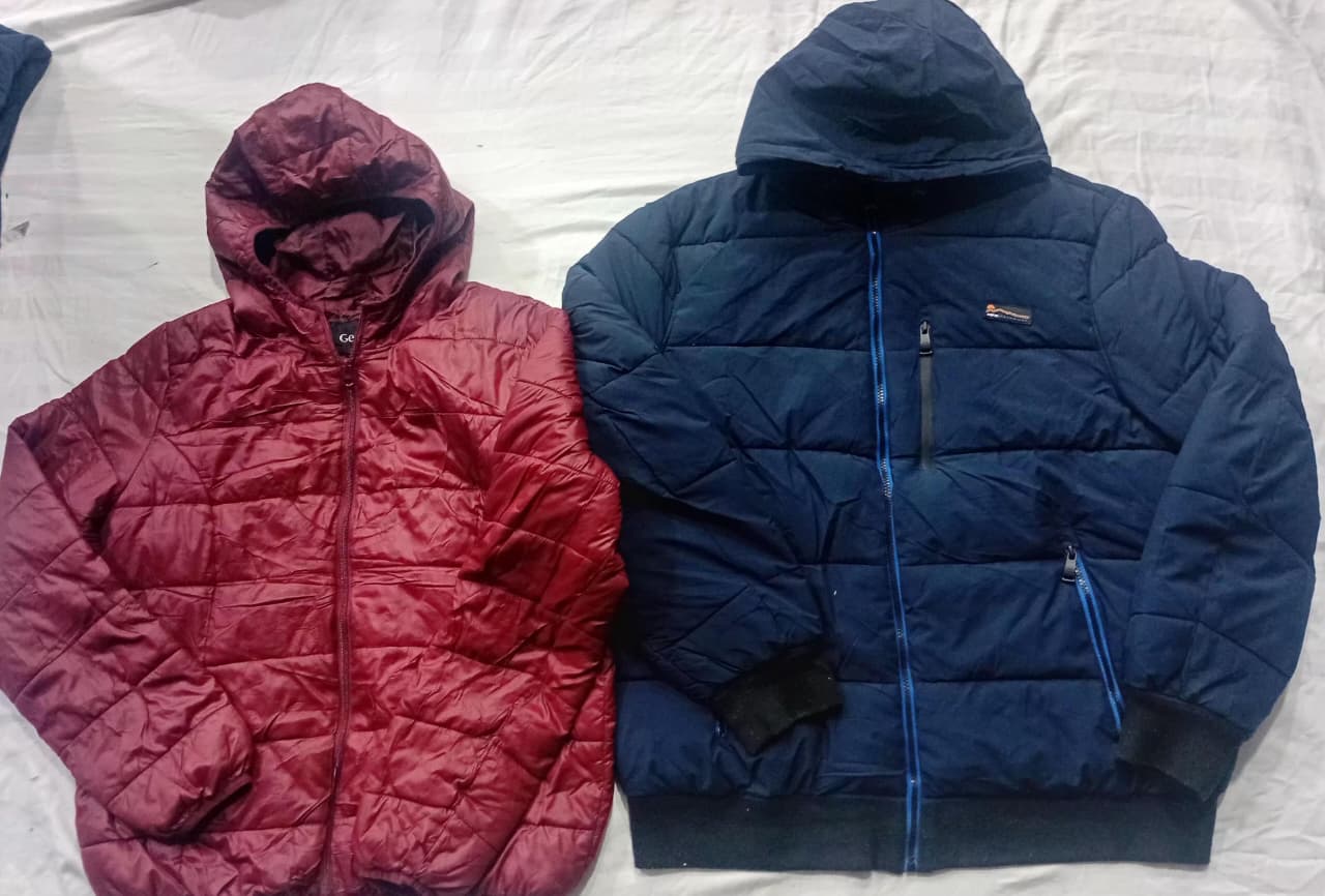 CR6143 Vintage Unbranded Puffer Jackets