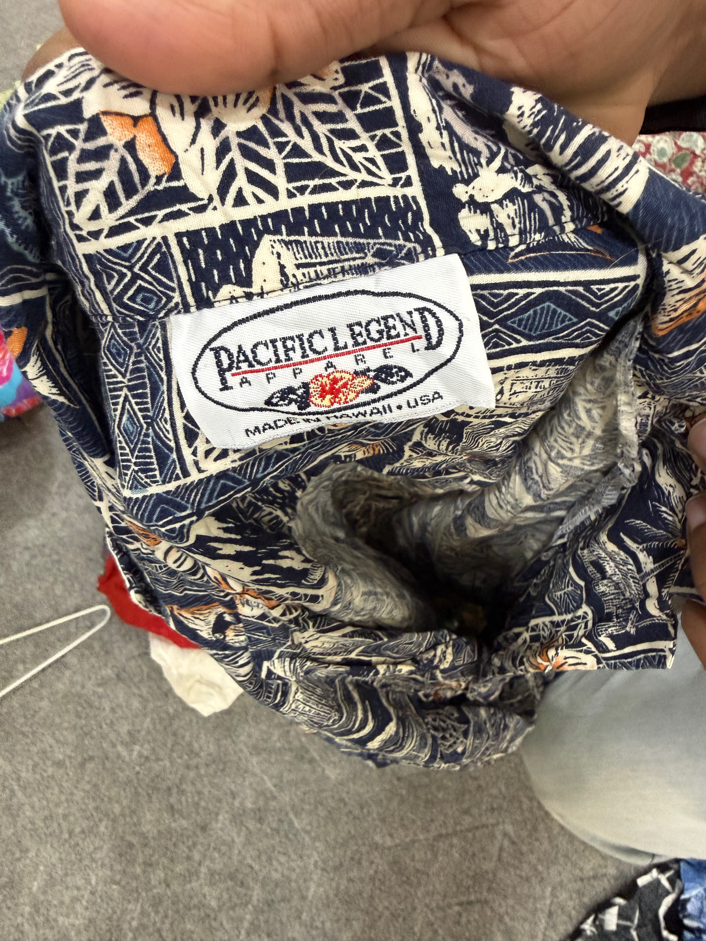 AVG-0191 Hawaii | Chemises de plage