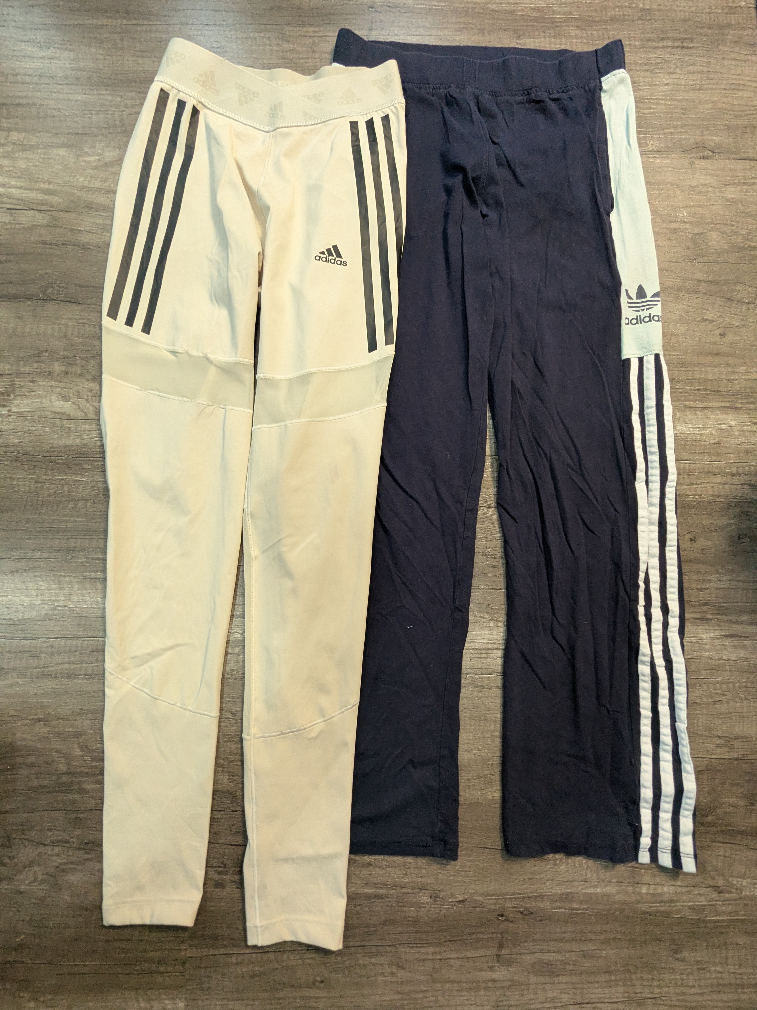 3379 - Adidas leggings