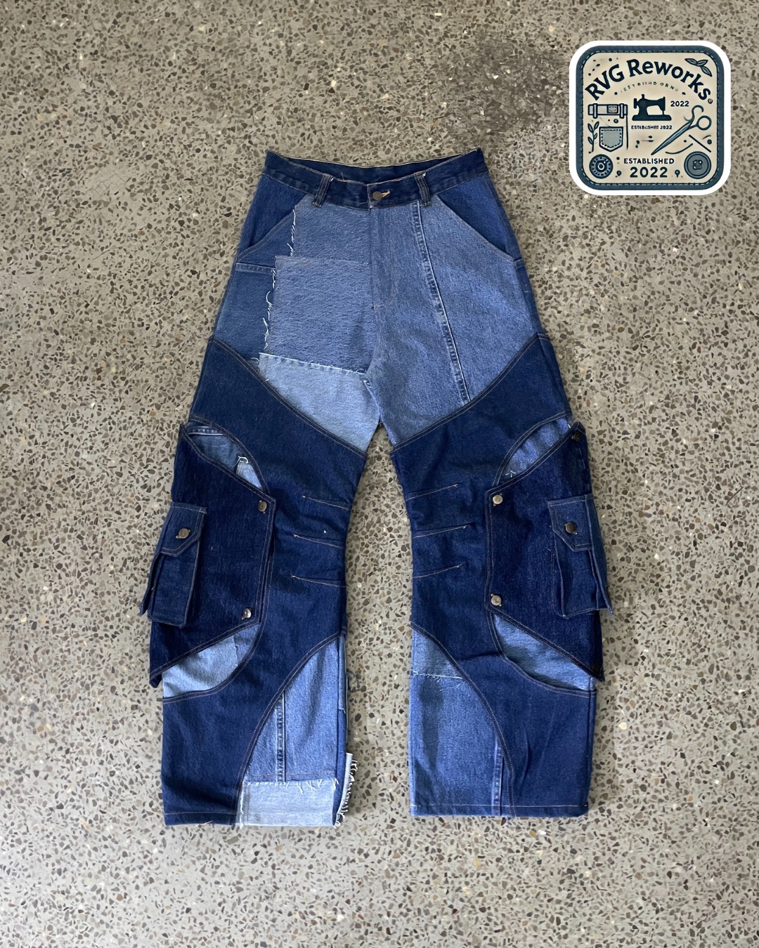 Pantaloni cargo con tasca staccabile riciclati