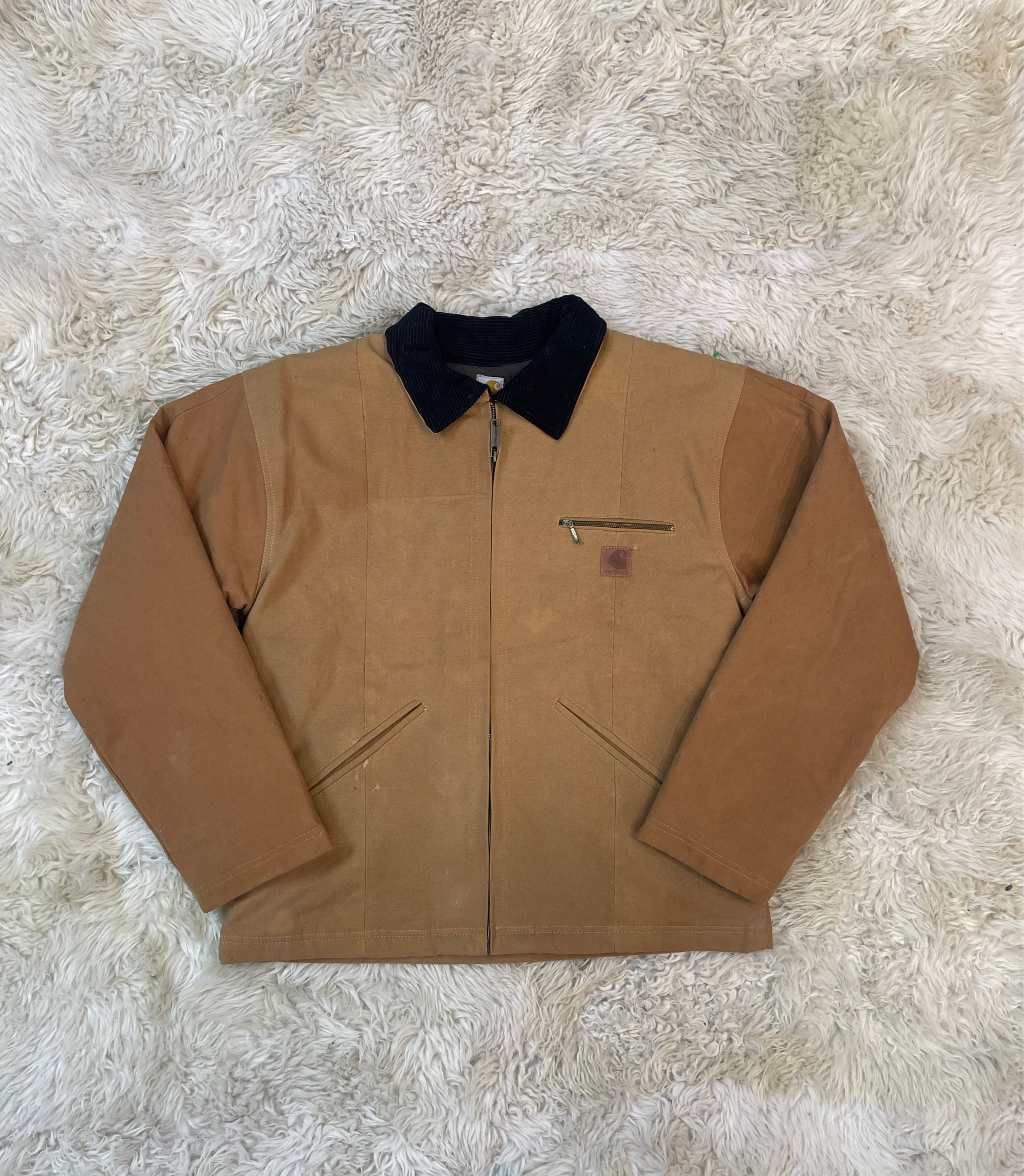 Veste en denim/canvass Carhartt en Upcyclage (DV -01-463)