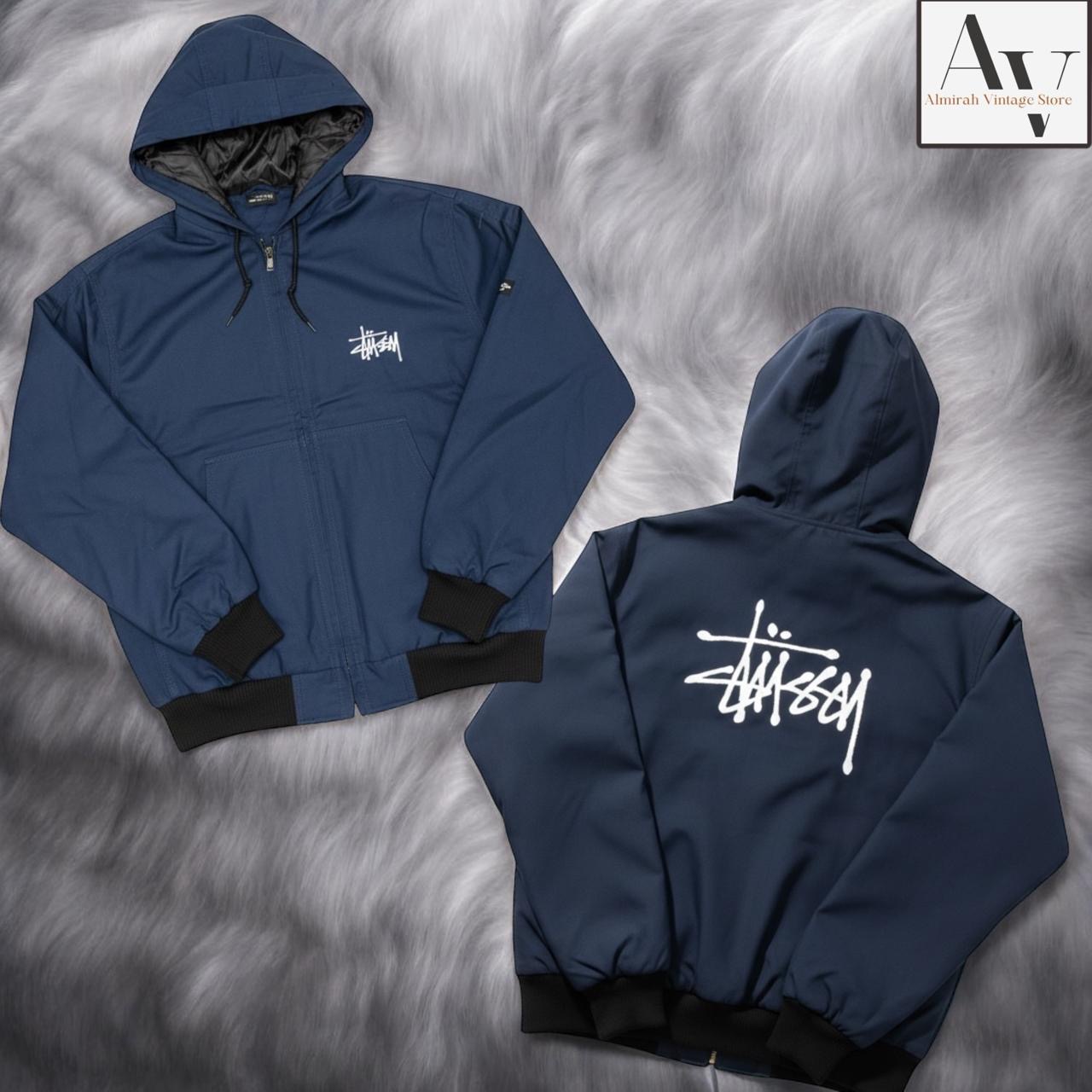 Veste à capuche en bleu avec broderie retravaillée Stussy