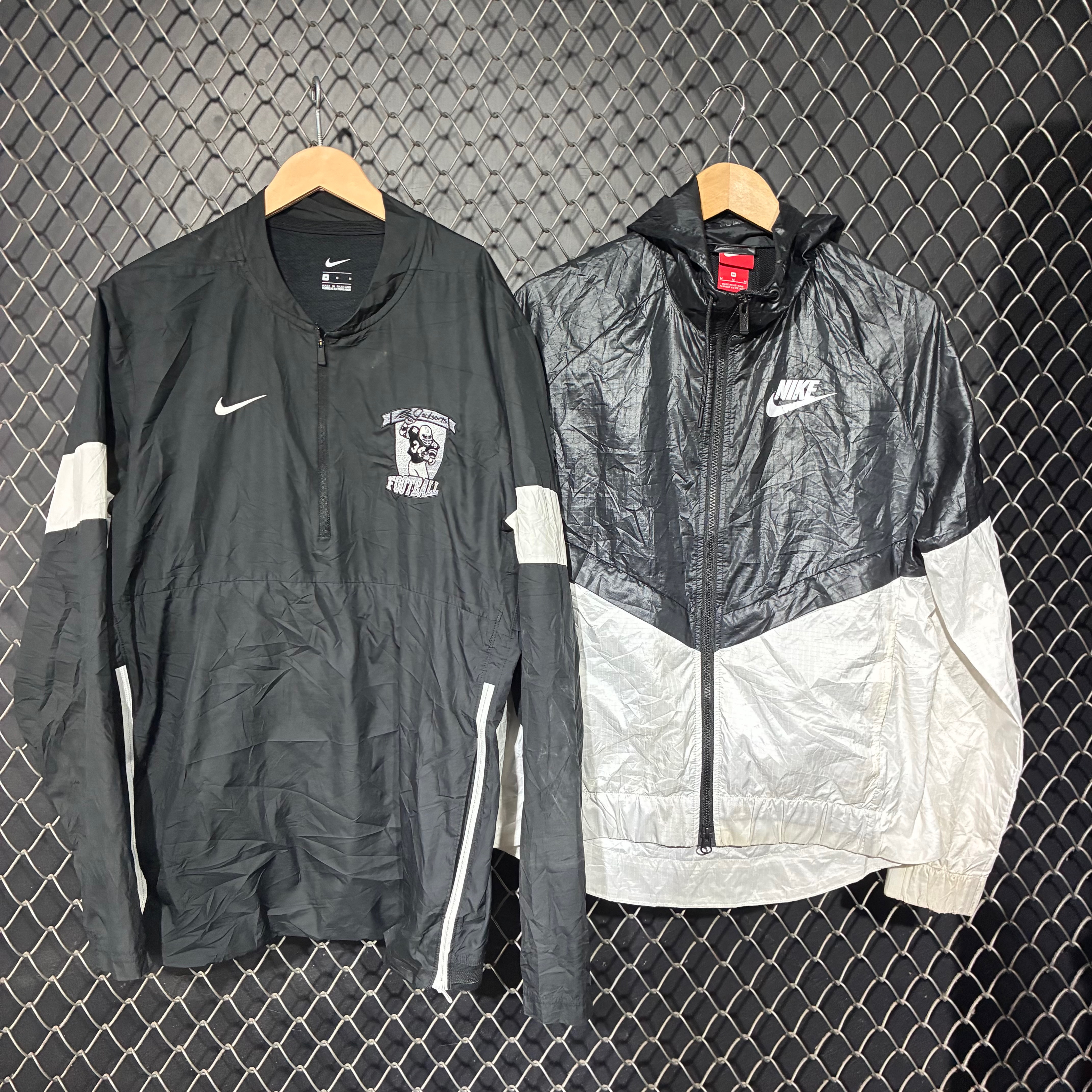 Nike Wind Breaker (FNC:1409)