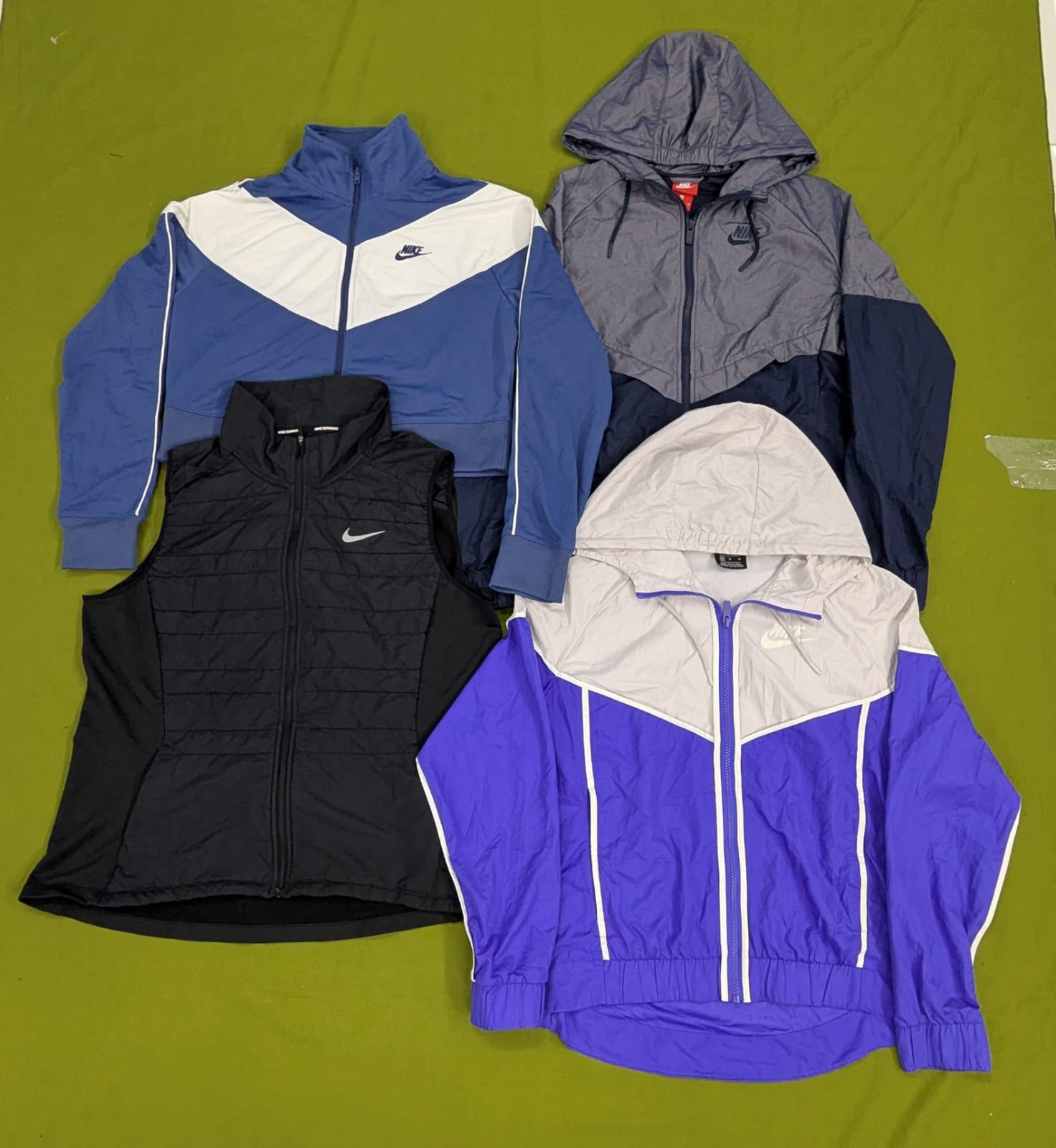 💥 RV1941 Women Nike Bundle