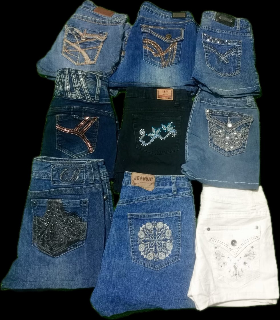 MAURICES AND OTHER MIX BRANDS MINI SHORTS (ID 102)
