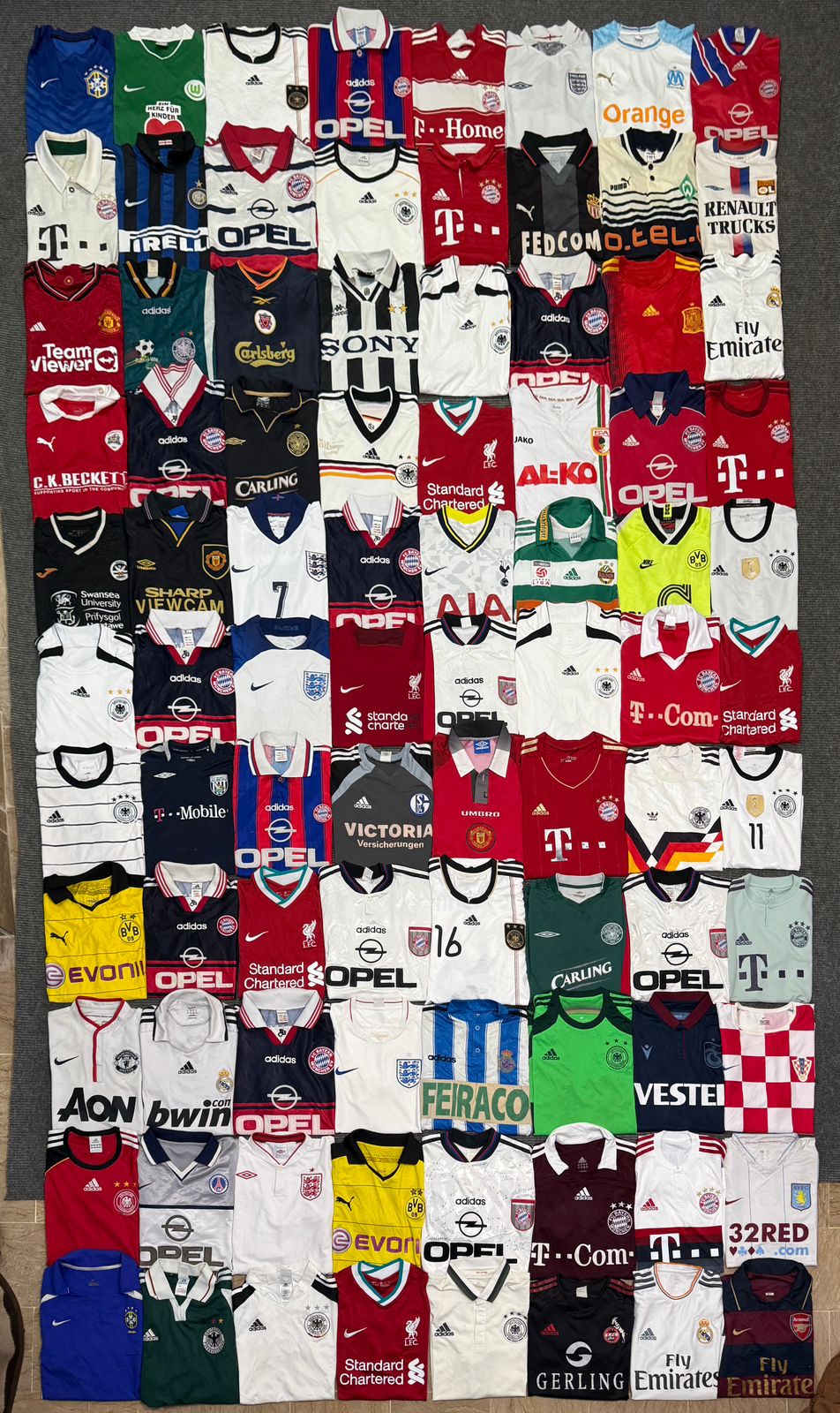 Fußball T-Shirts 88 Stück