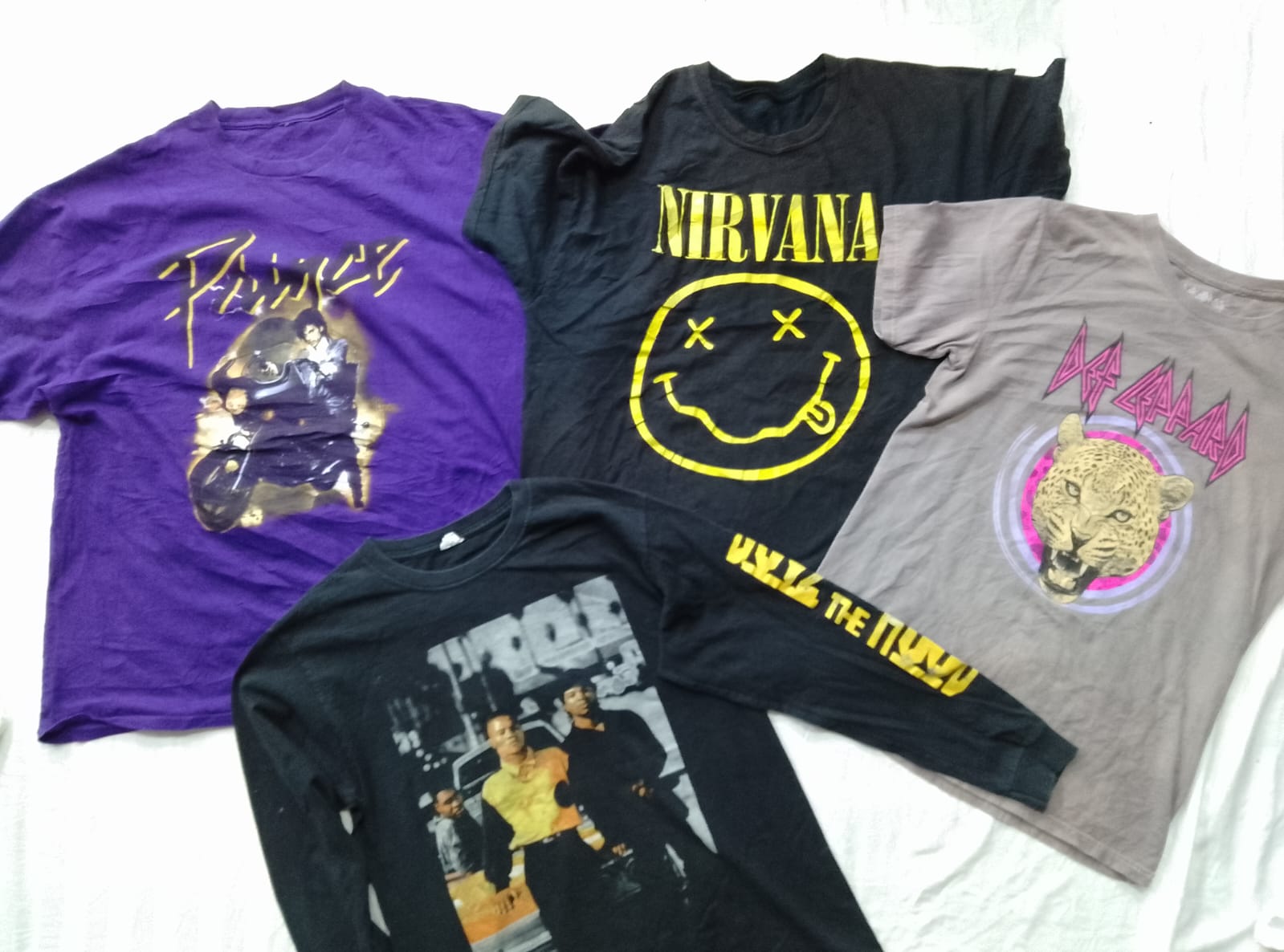 CR6184 Vintage Music T-Shirts