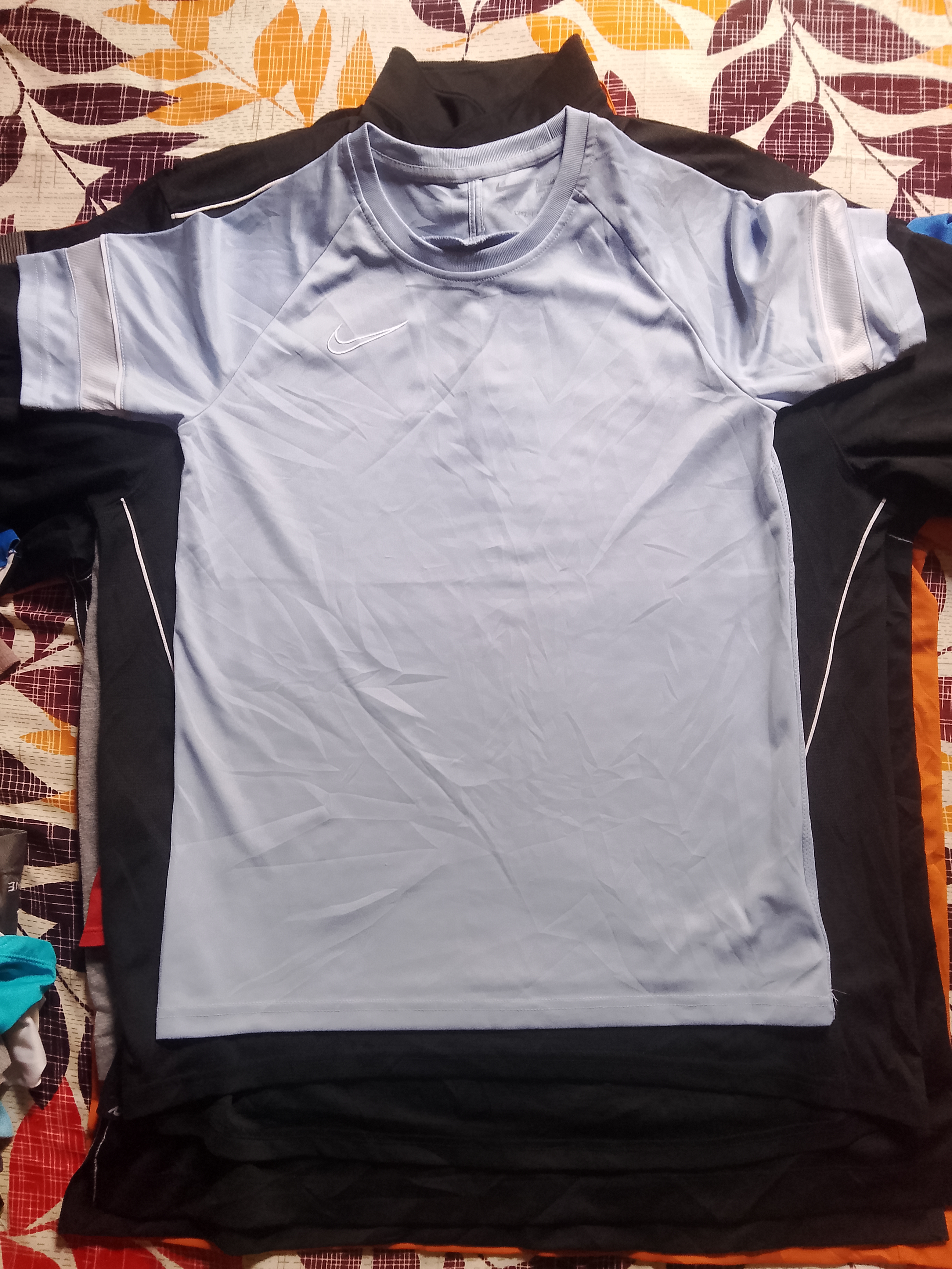 T-shirt Nike.(Exact)