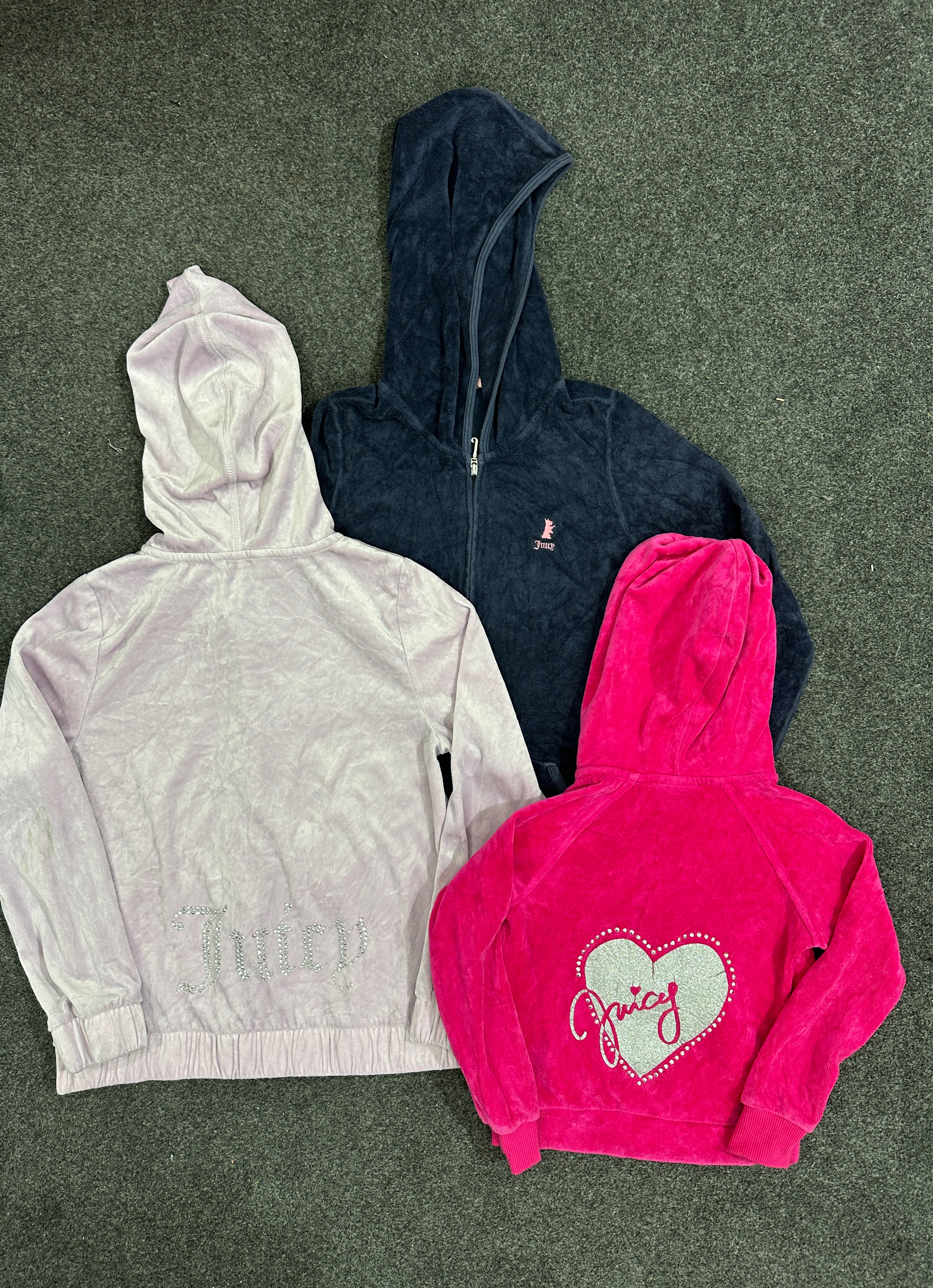 SD348 - Juicy Couture Tops and sweatpants - 9 Pieces