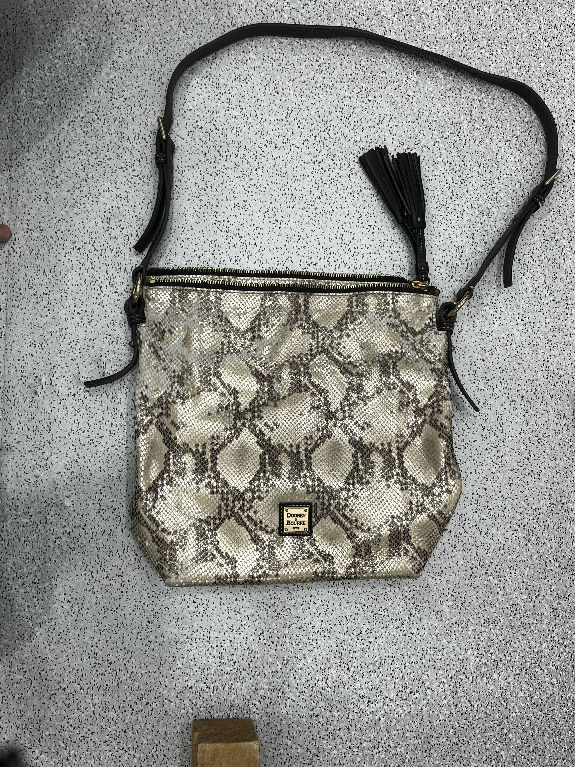 Dooney & Bourke Bags