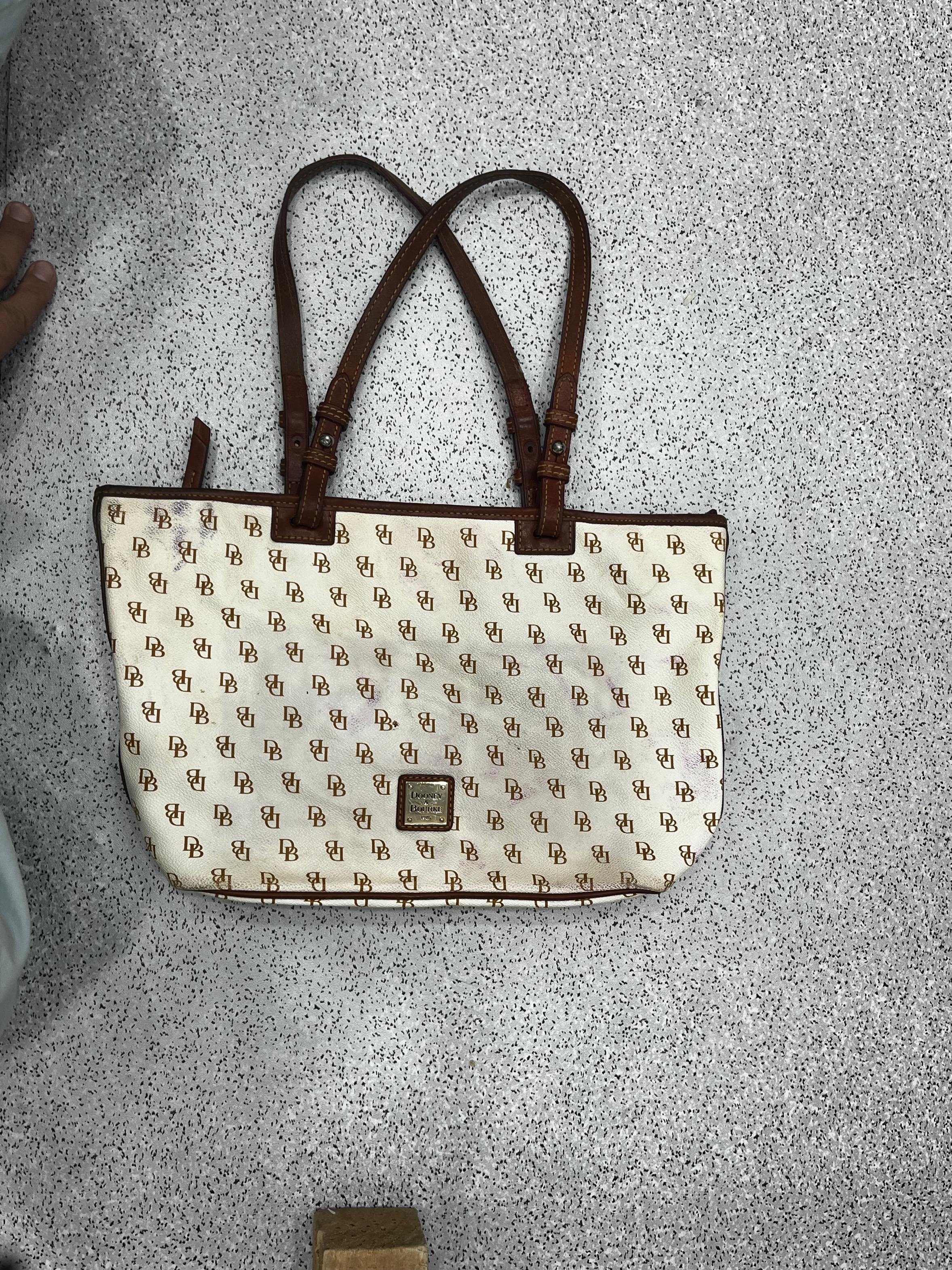Dooney & Bourke Bags