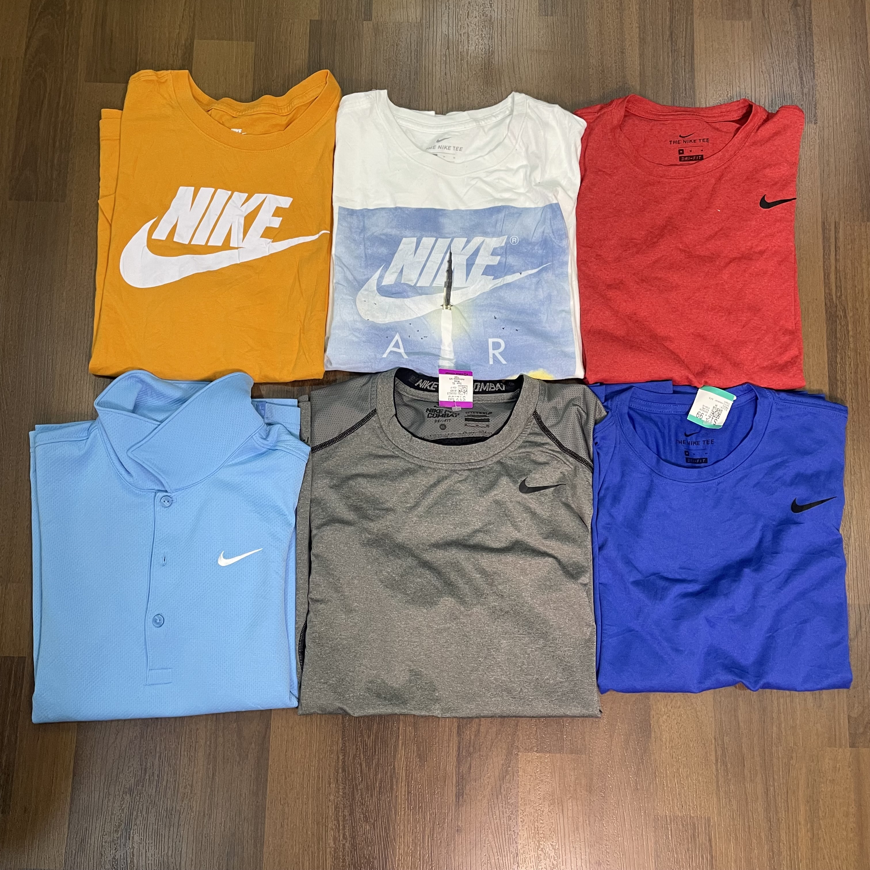 AV-0821 Nike T-Shirt s/s