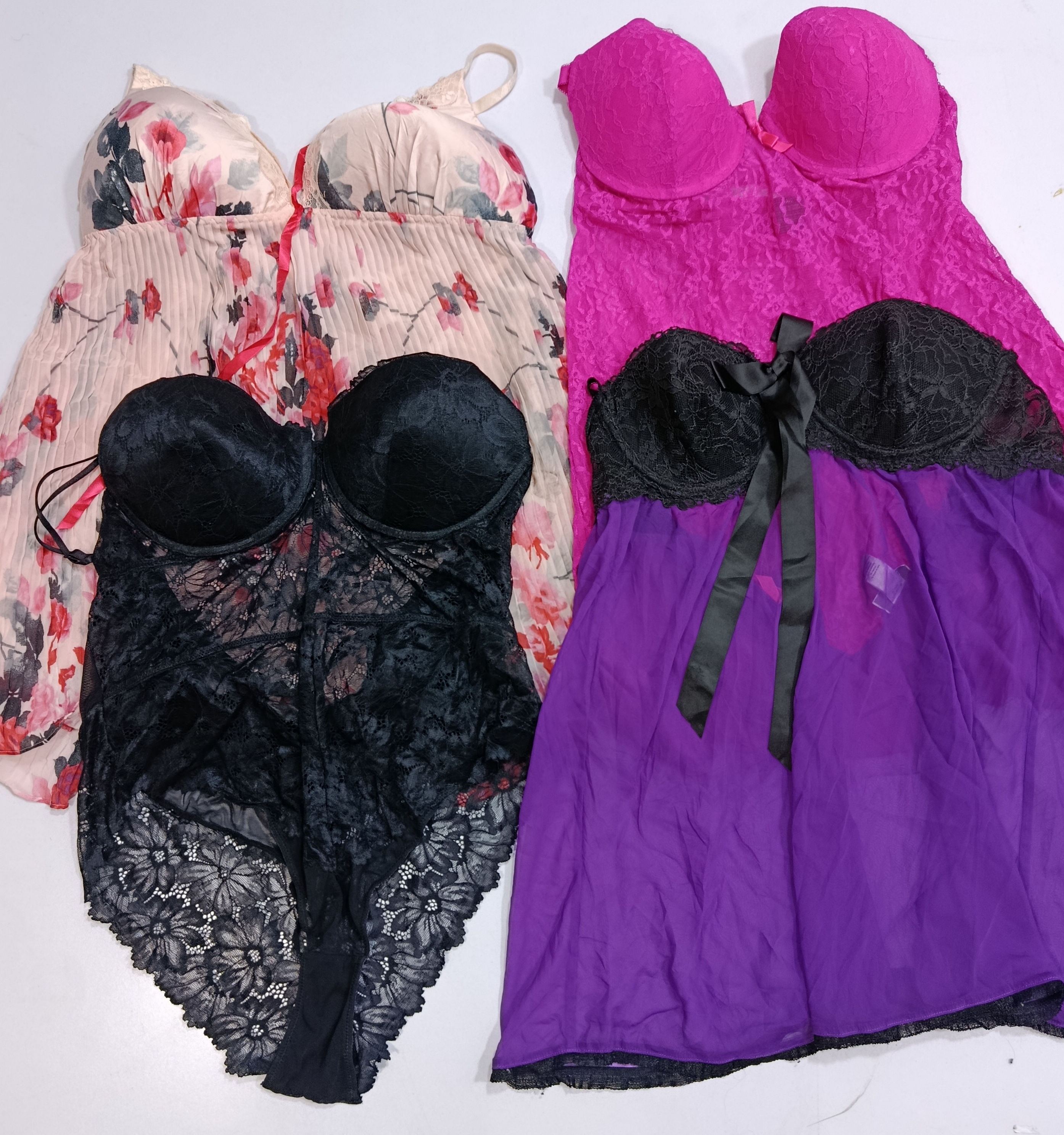 Y2K beautiful Cami top 18Pcs (RV # 157)