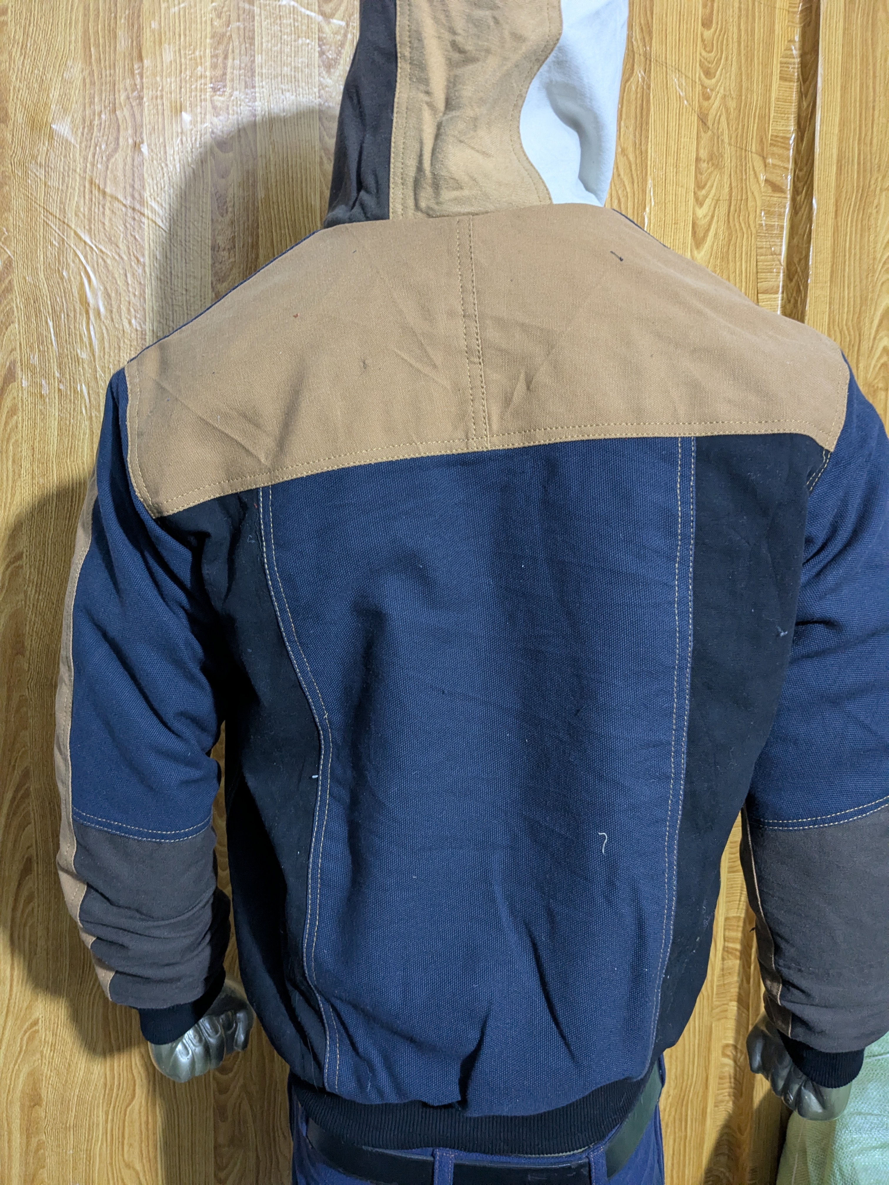 Upcycle Carhartt Hoodie mehrfarbig