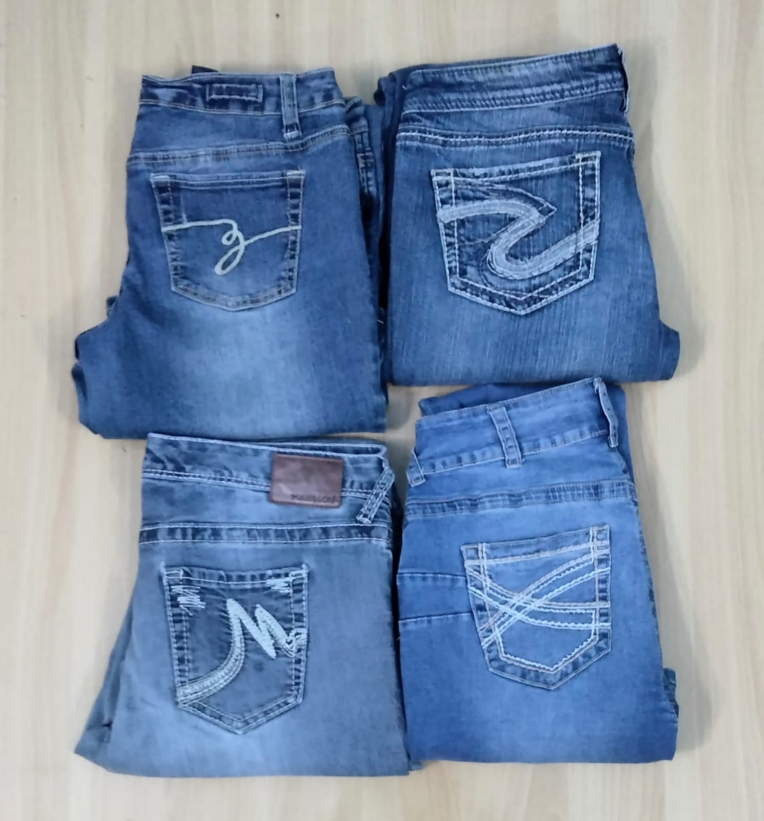 JA 0555 Women’s Embellished Flared Jeans