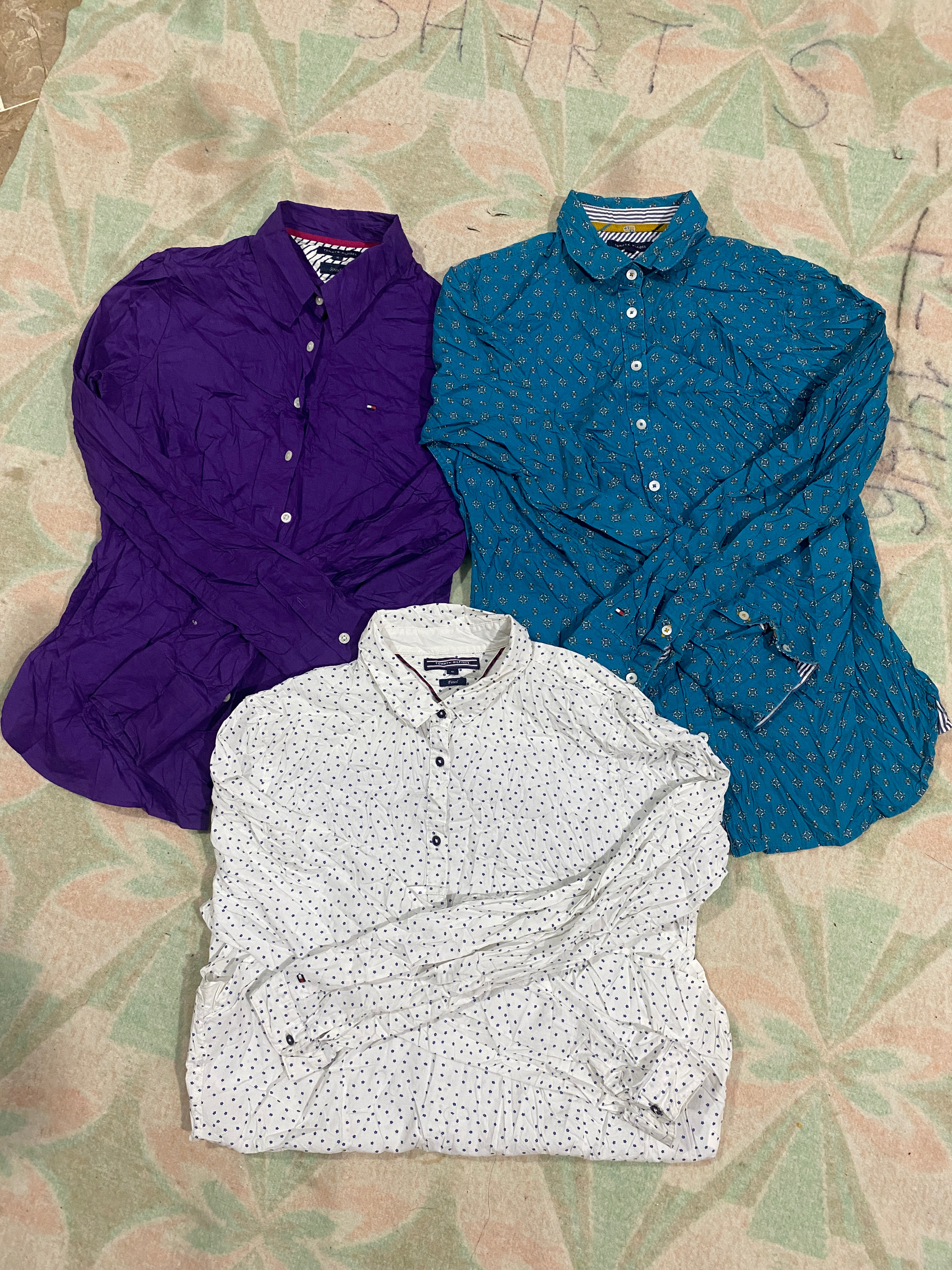 Tommy Hilfiger women button up shirt 9Pcs