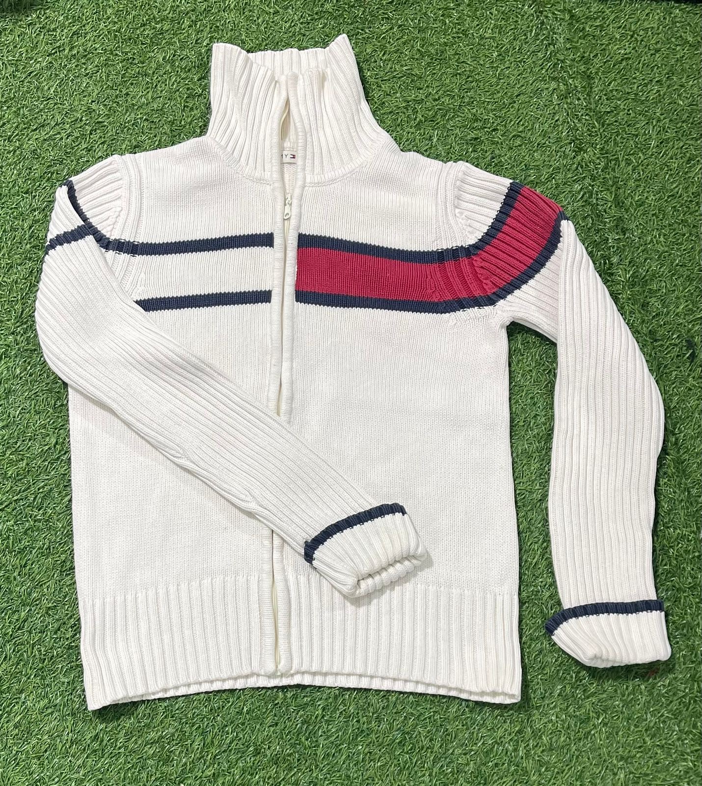 Tommy Knitwear (231)