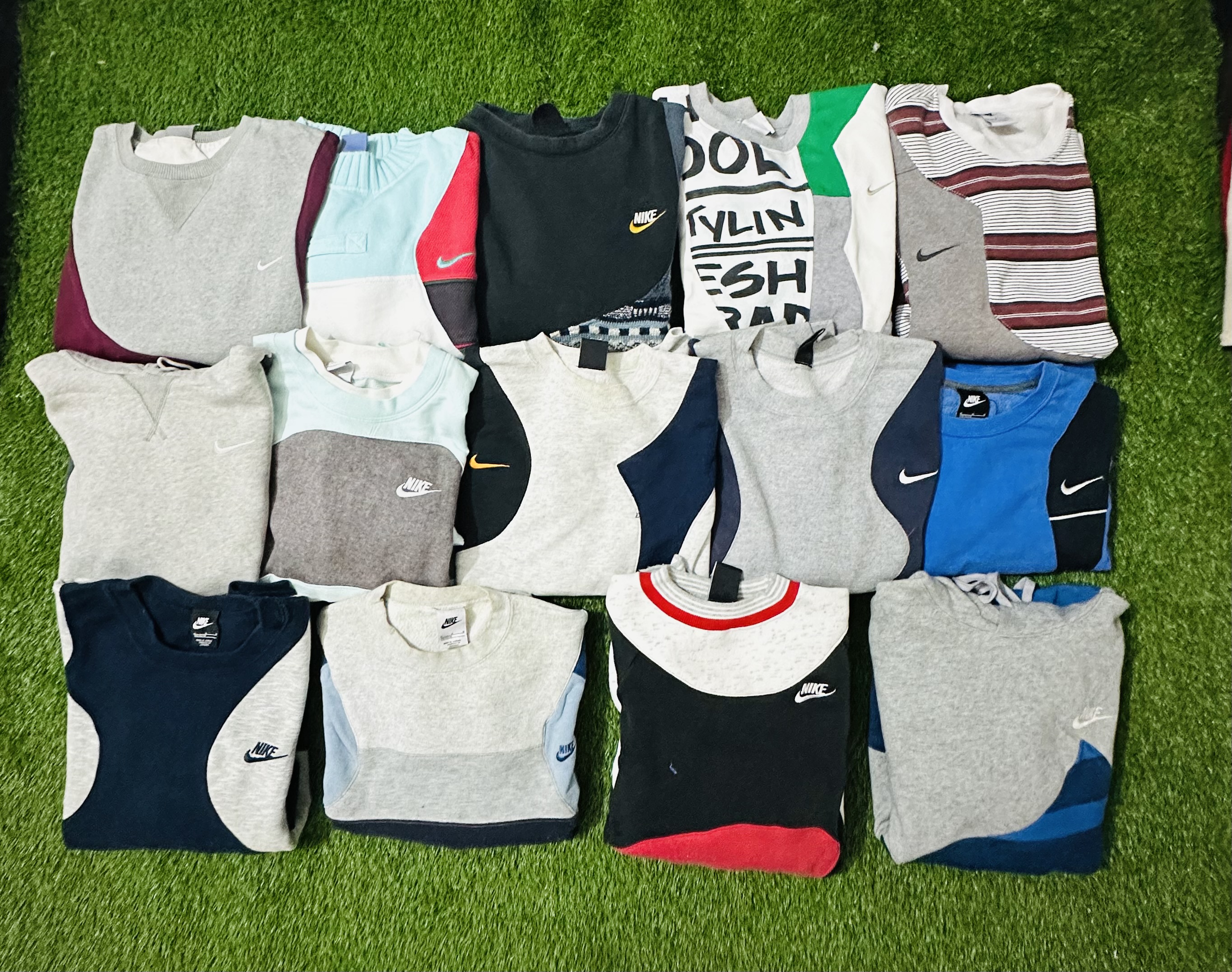 Moletom Nike Upcycle 14 peças