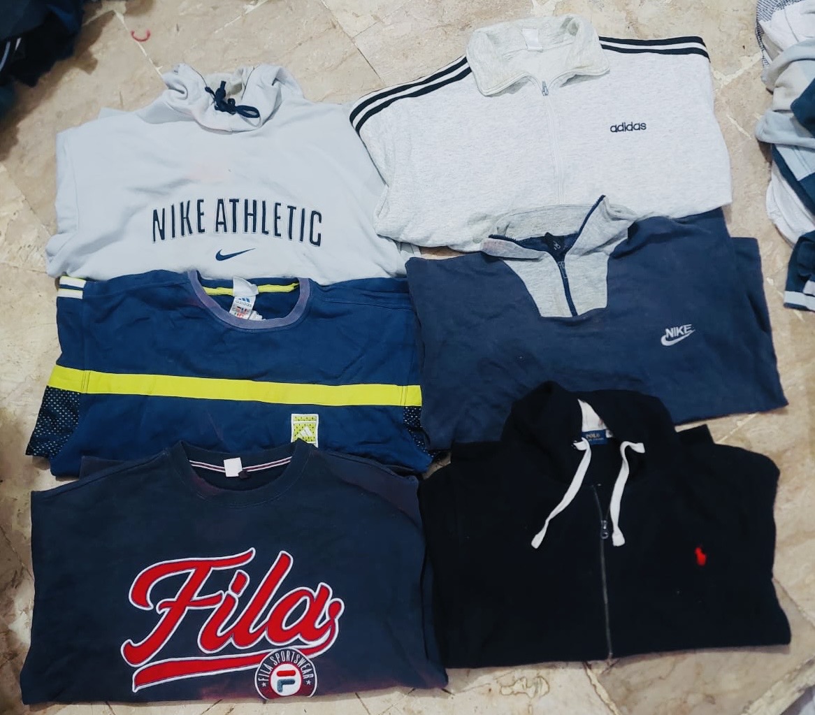 Mix brand vintage sweatshirts bundle 2
