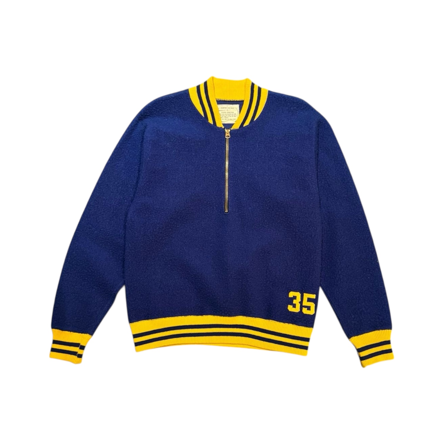 Mix-Fleece mit Marken.