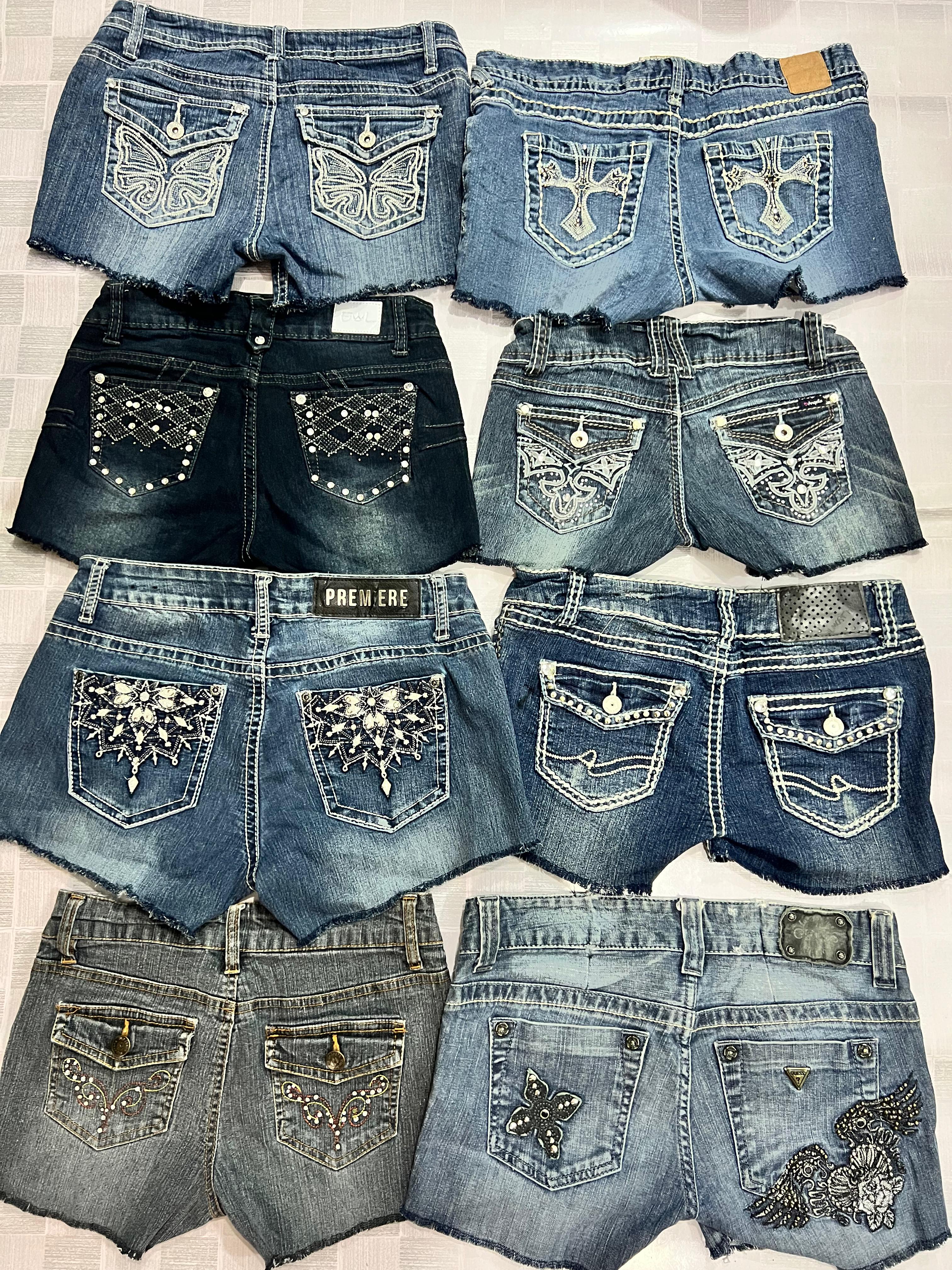 R389 Calças Cortas Sensuais e Enfeitas para Mulheres Upcycled