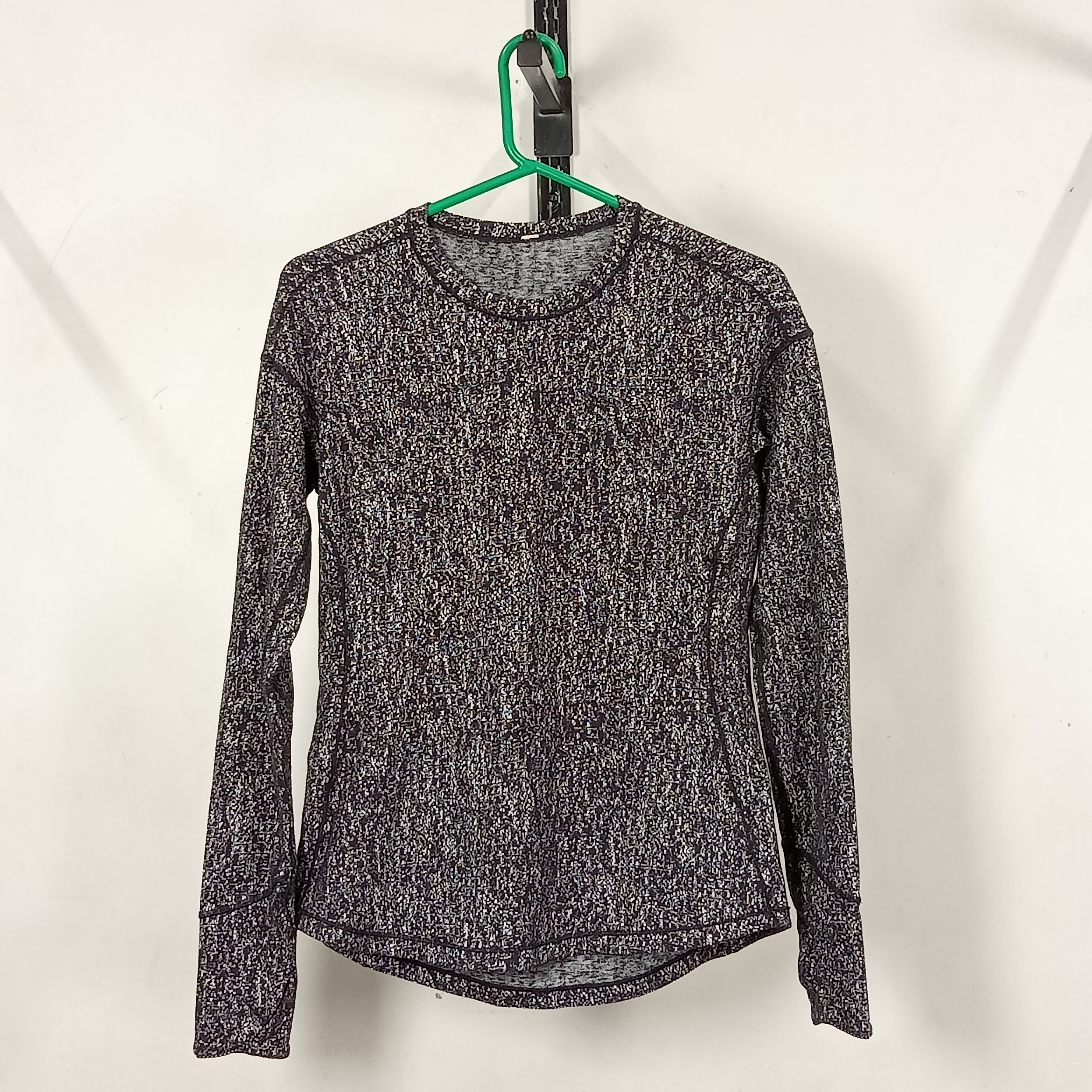 LULULEMON T-SHIRTS & TANK TOPS - BUNDLE 26