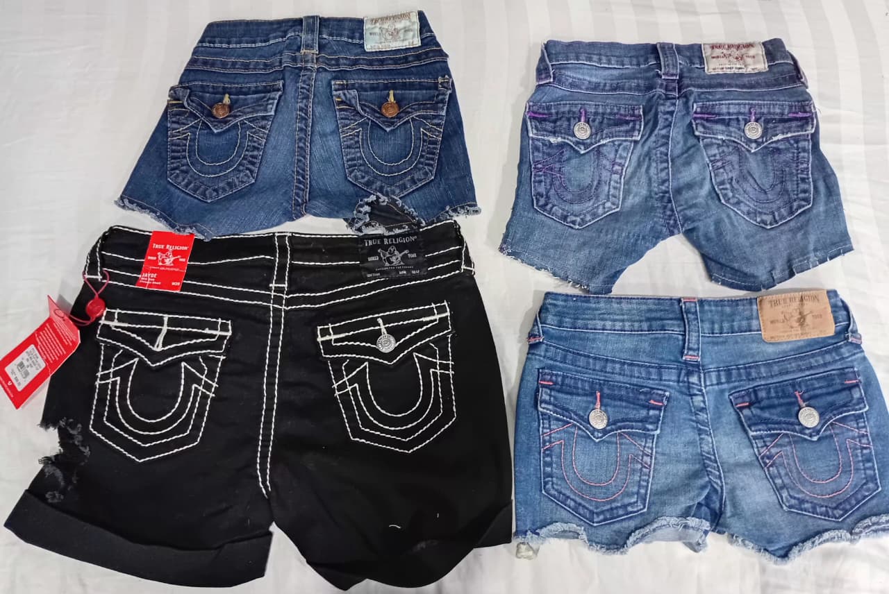 CR6308 True Religion Shorts