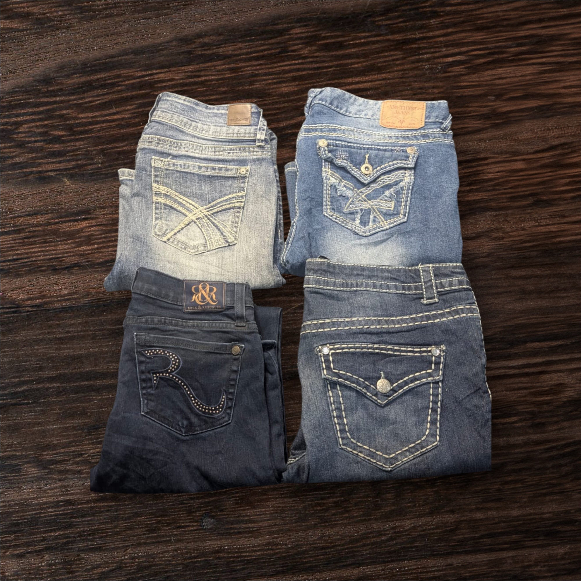 Y2K EMBROIDERED FLARED & BOOTCUT JEANS