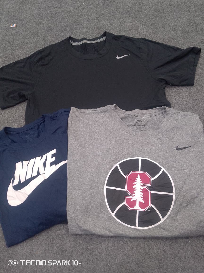 ZV1648 Nike Sports T-Shirts