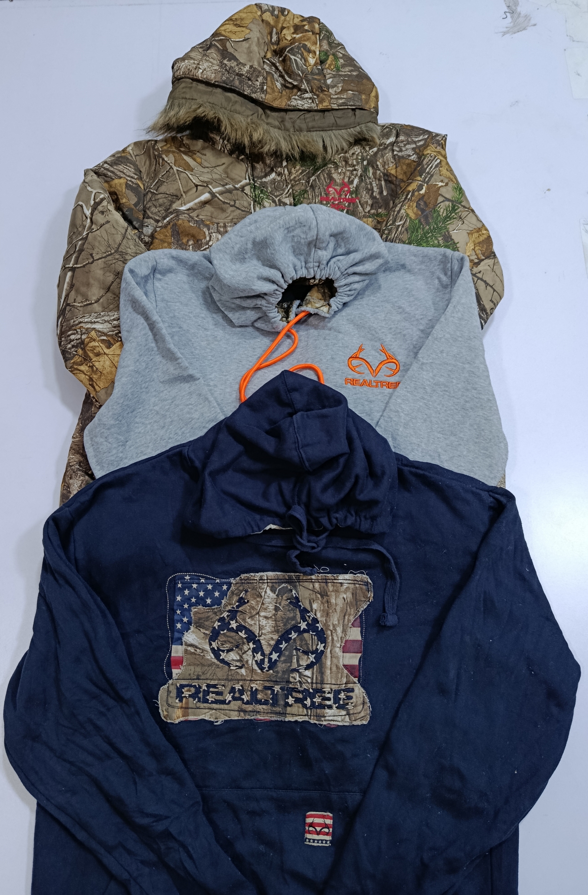 Real Tree Hoodies/Jacket 7Pcs (RV # 189)