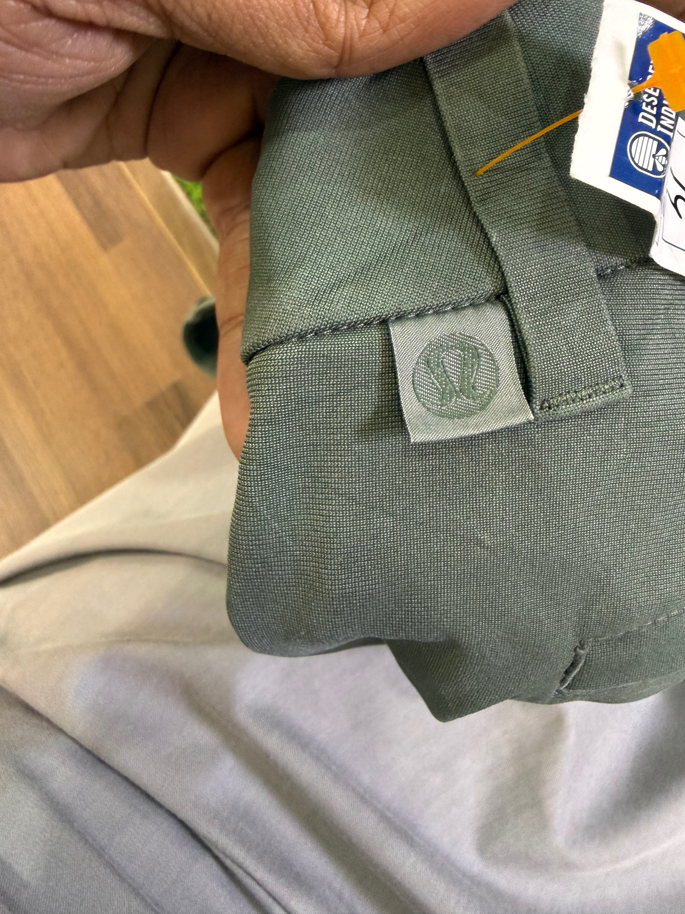 AV-0896 Lululemon Herrenhose