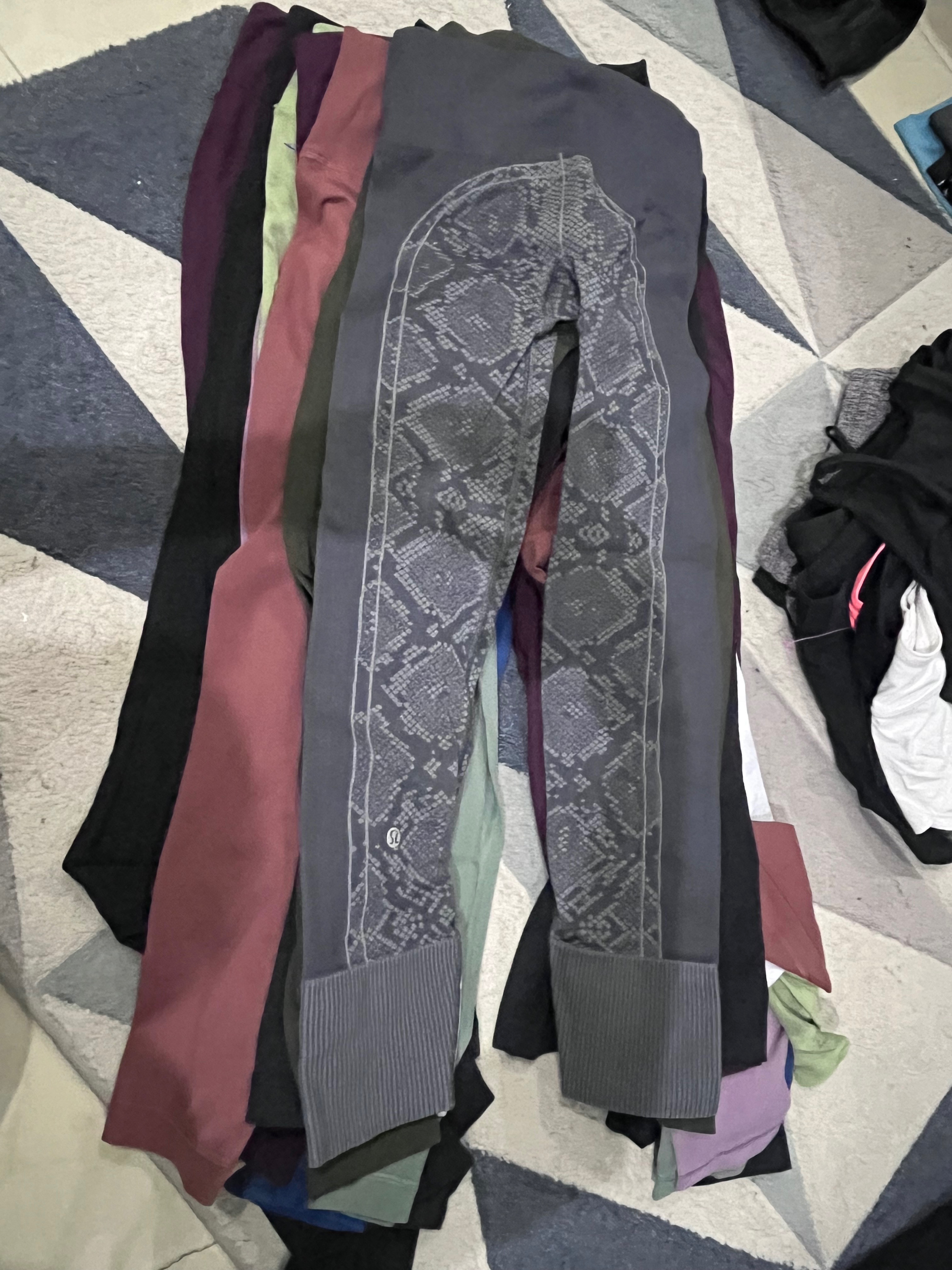 Lululemon レギンス