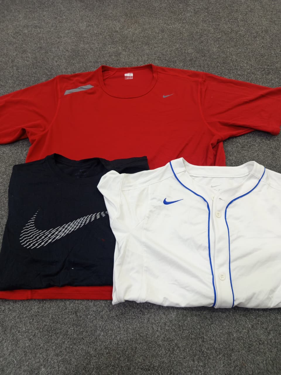 ZV1734 Nike Sports T-Shirts