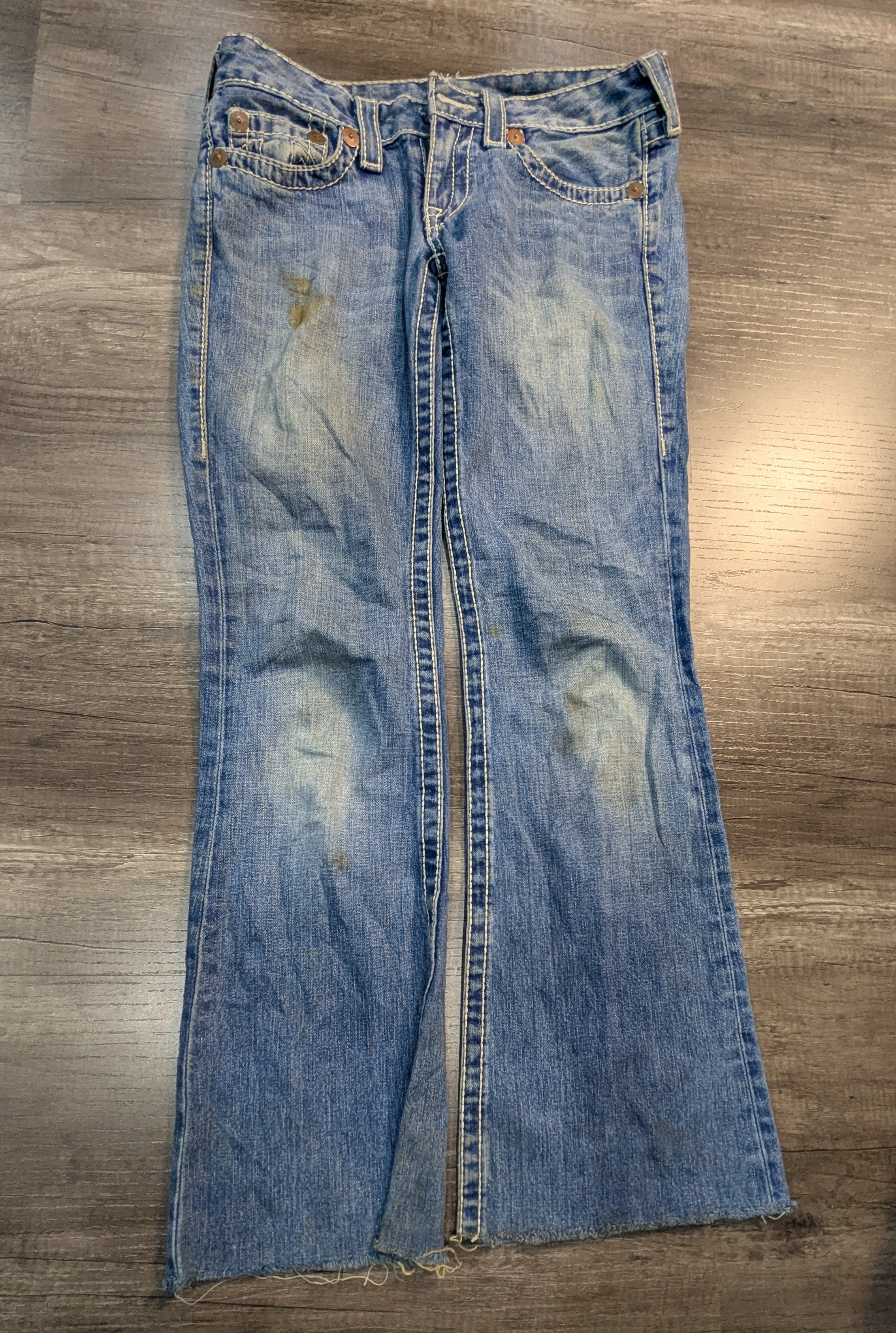 3567 - True Religion Straight and Flare Jeans