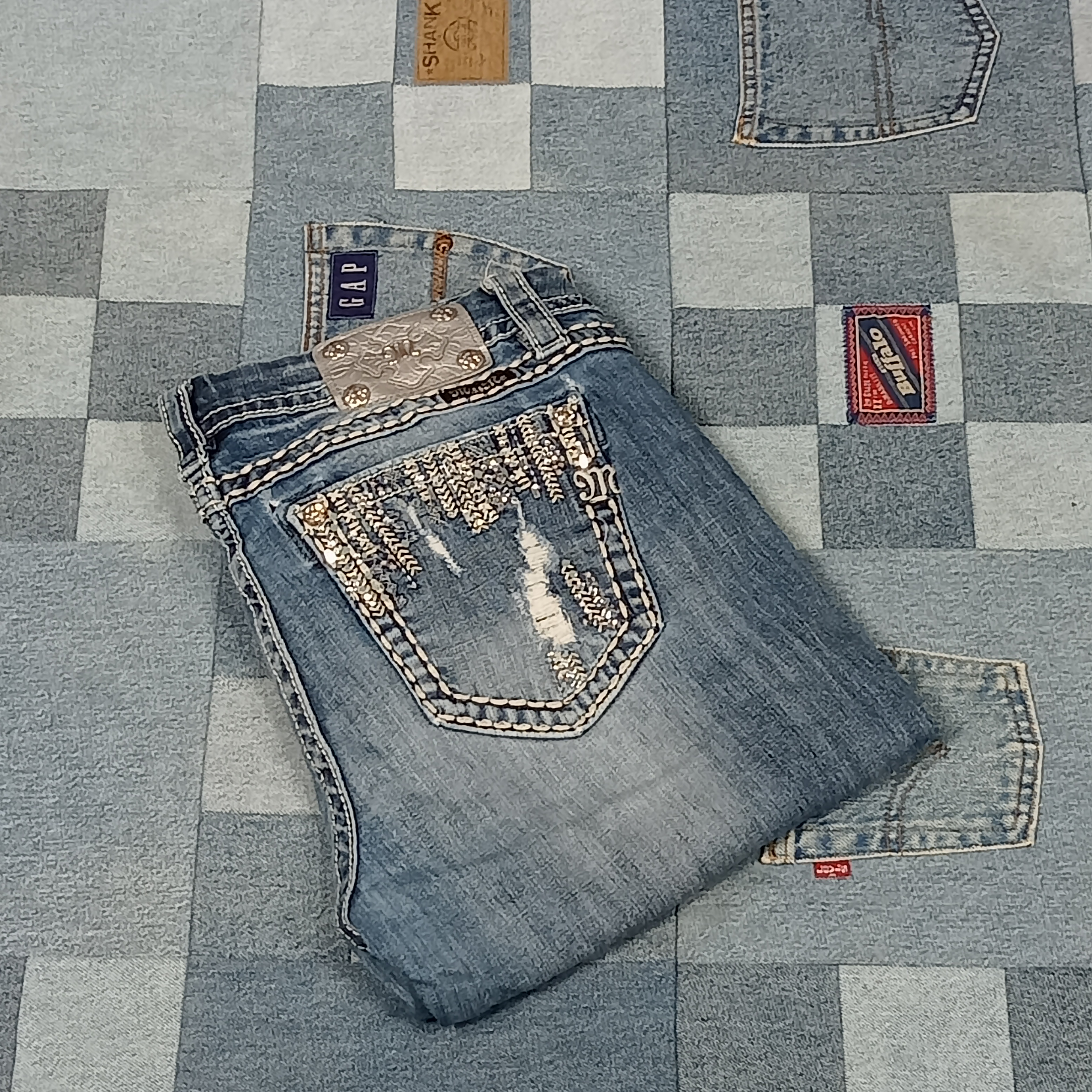 TRUE RELIGION, MISS ME & ROCK REVIVAL DENIM JEANS - BUNDLE 02