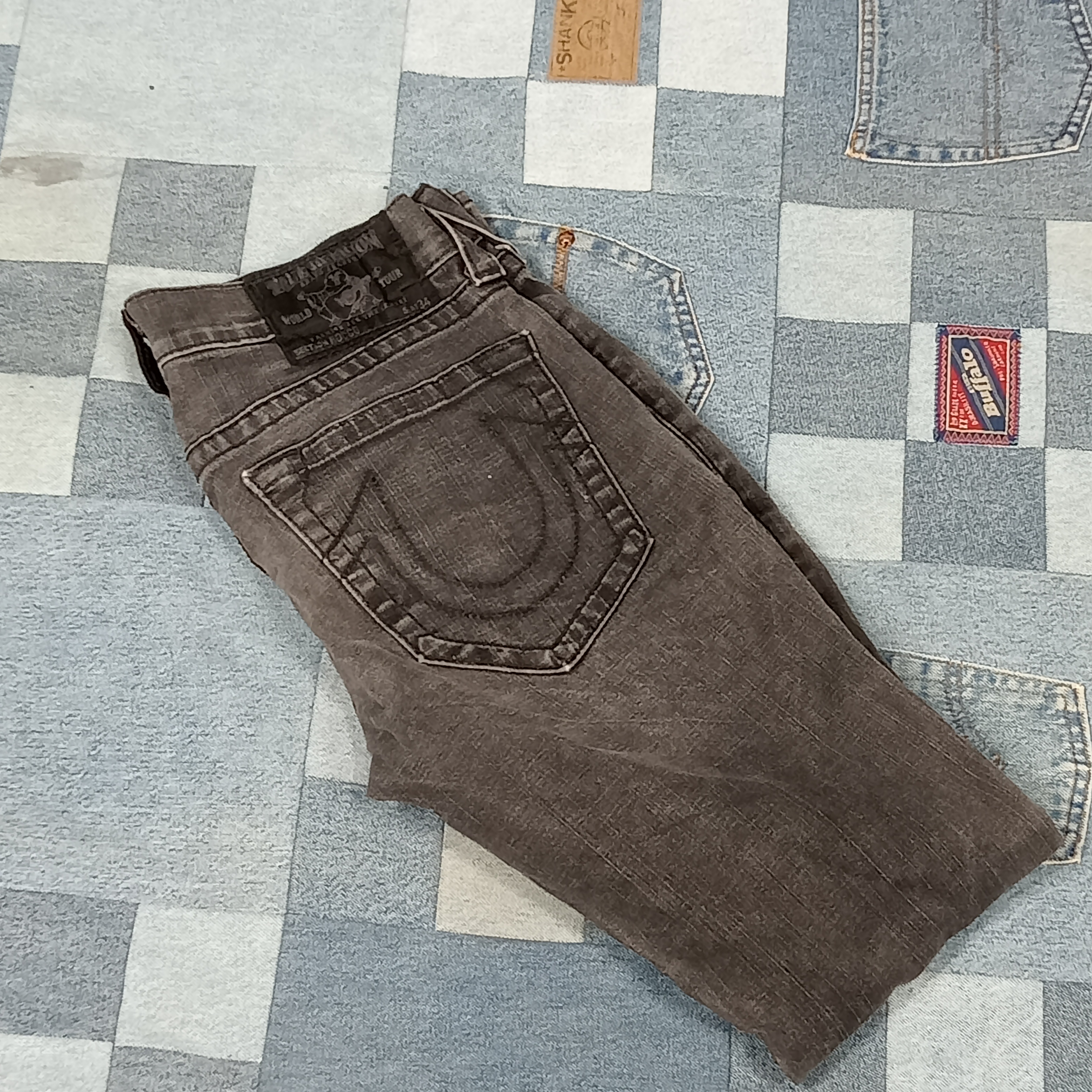 TRUE RELIGION, MISS ME & ROCK REVIVAL DENIM JEANS - BUNDLE 04