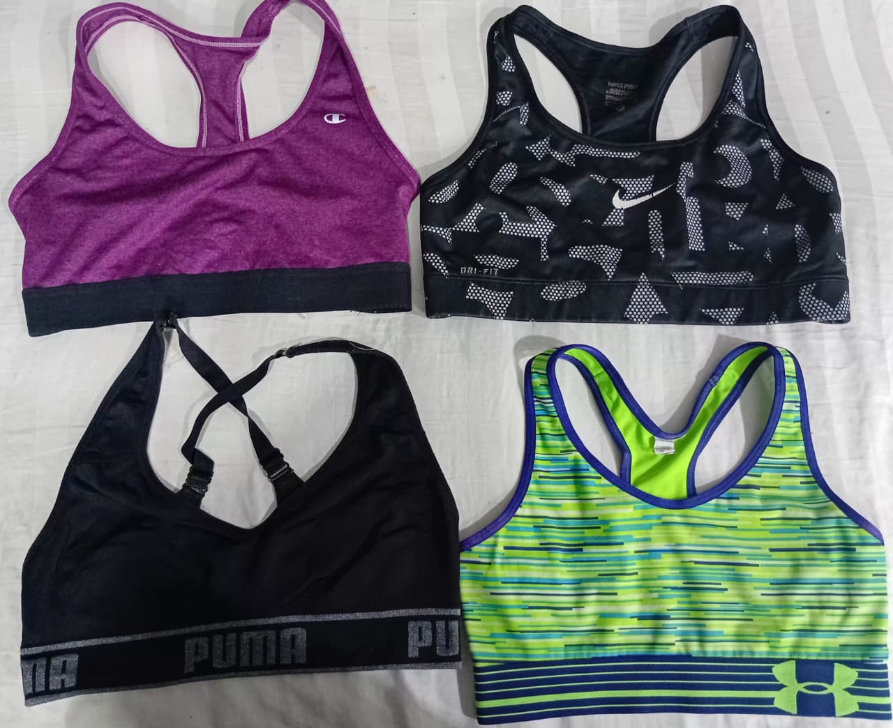 CR6432 Y2K Mix Branded Sports Bras