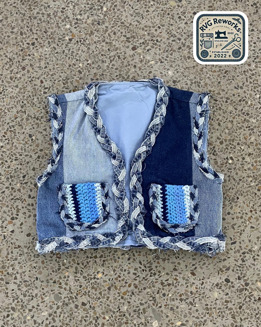 Colete de Retalhos de Denim Trançado Reciclado