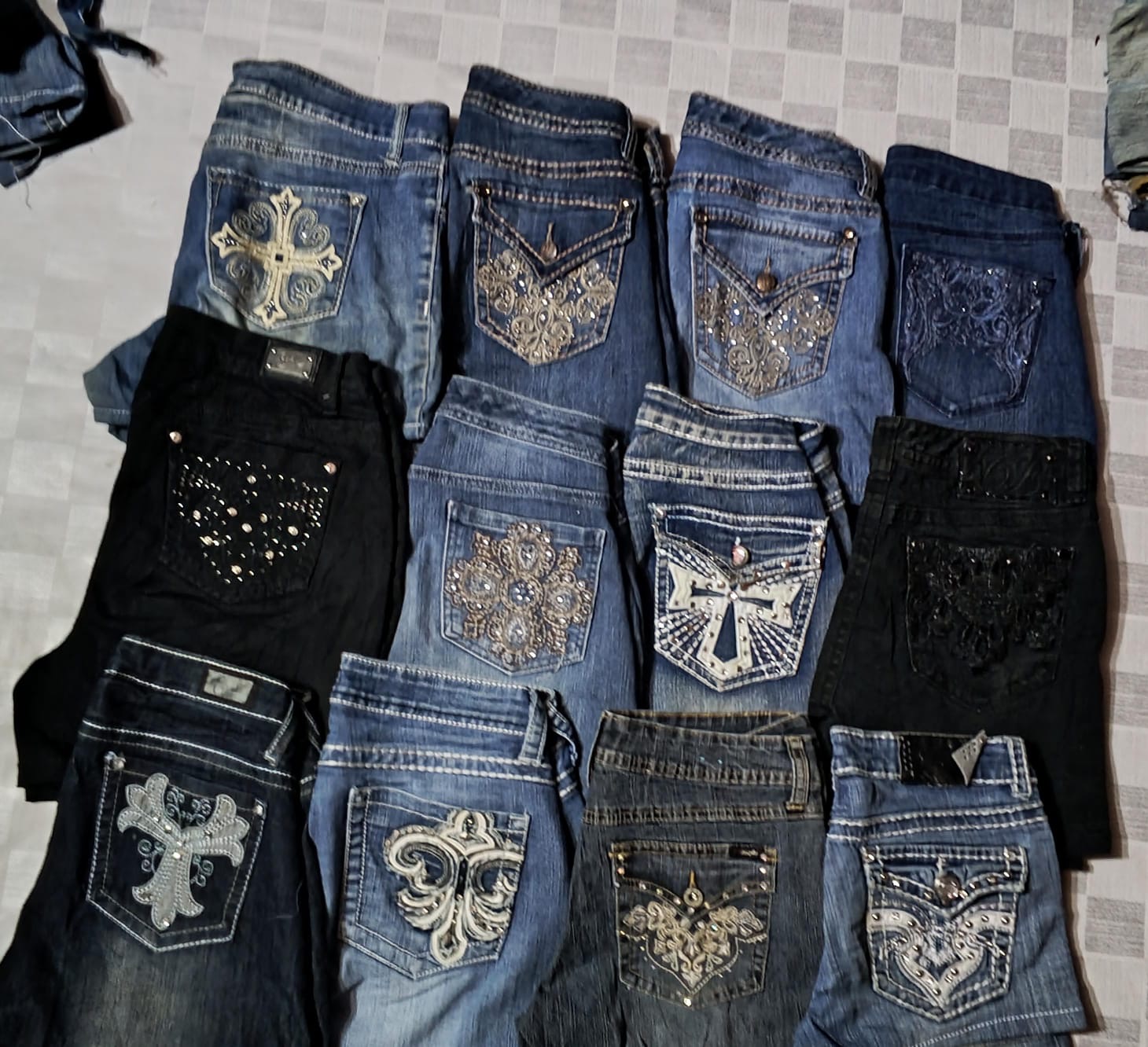 ANGELS AND OTHER MIX BRANDS MINI SHORTS (ID 1243)