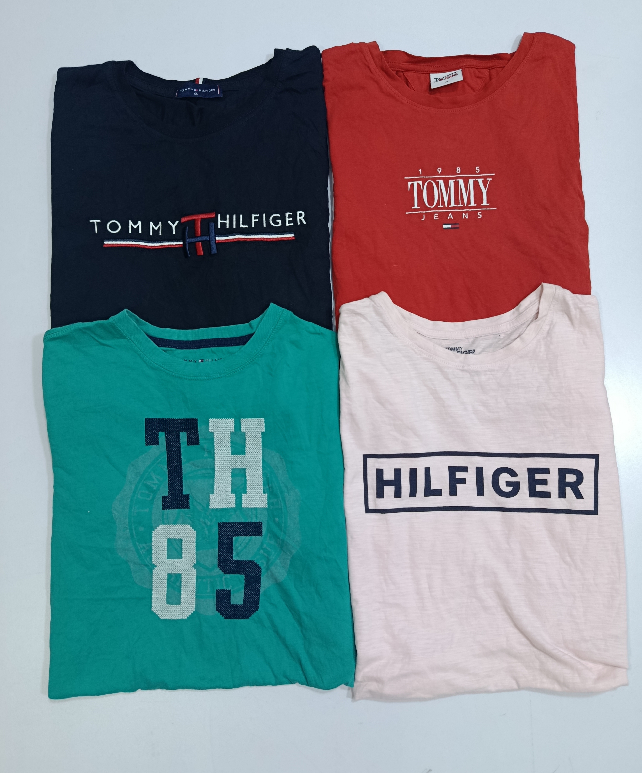 トミーヒルフィガー tシャツ 18枚 (RV # 242)