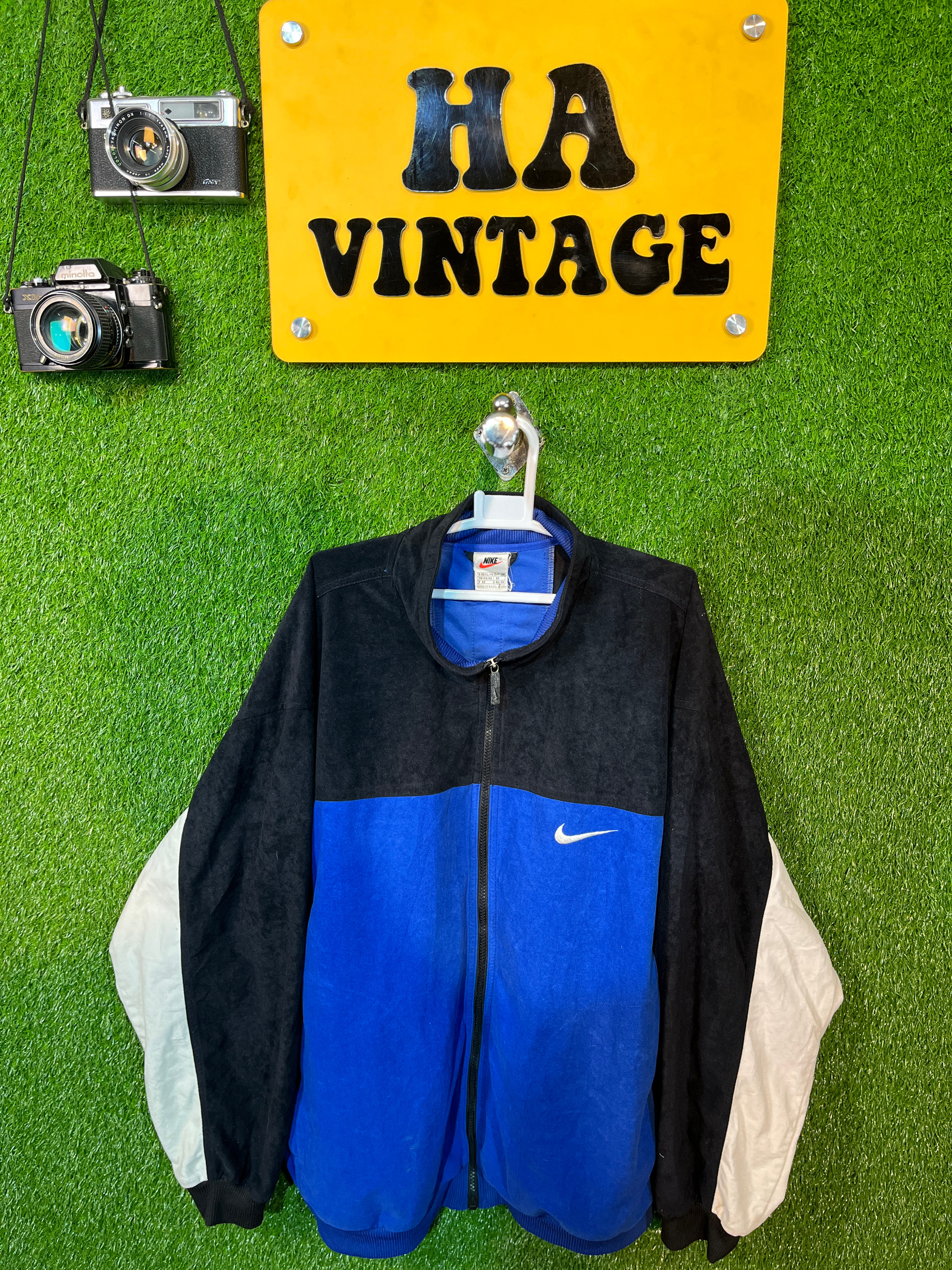 Premium Vintage Nike Track jackets