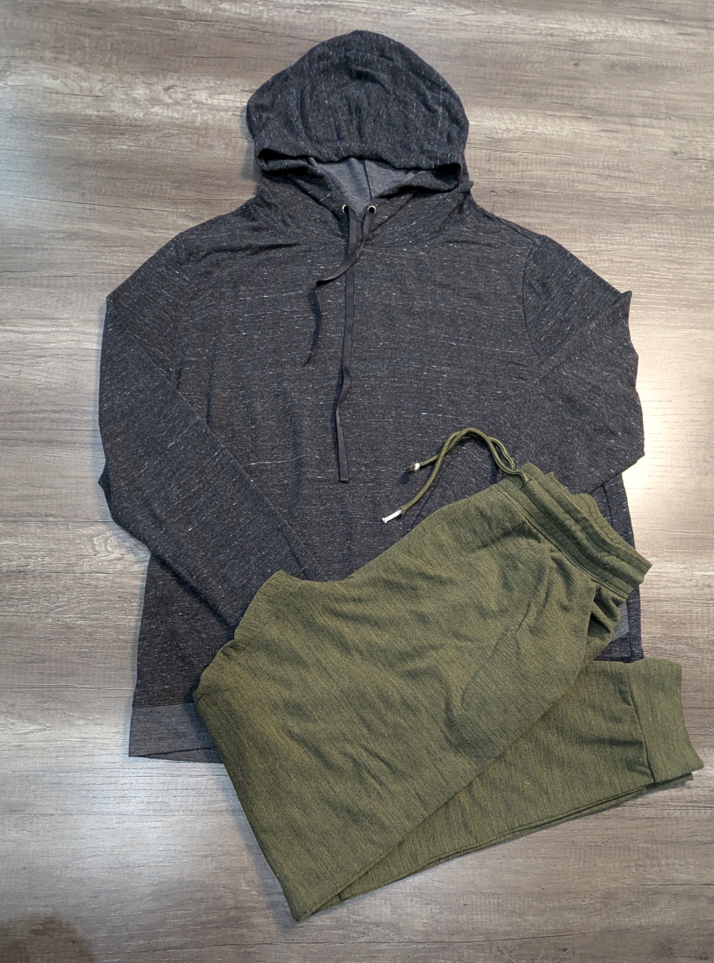 3613 - Sporthosen, Jacke, Hoodies