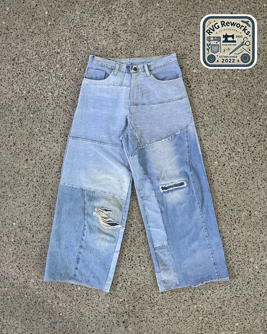 Upcycled Panelled Denim-Hosen