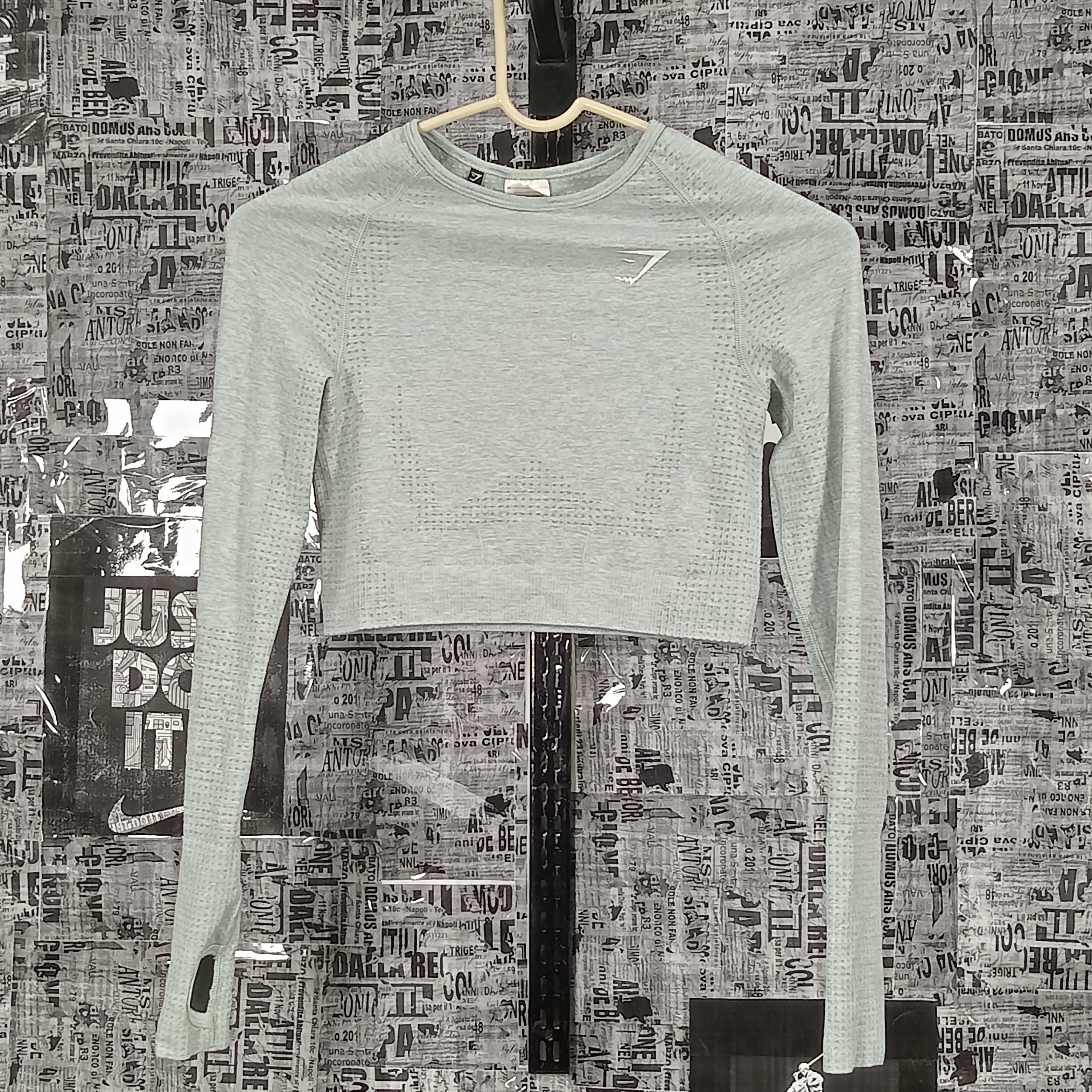 GYMSHARK TANKTOPS & T-SHIRTS - BUNDLE 02