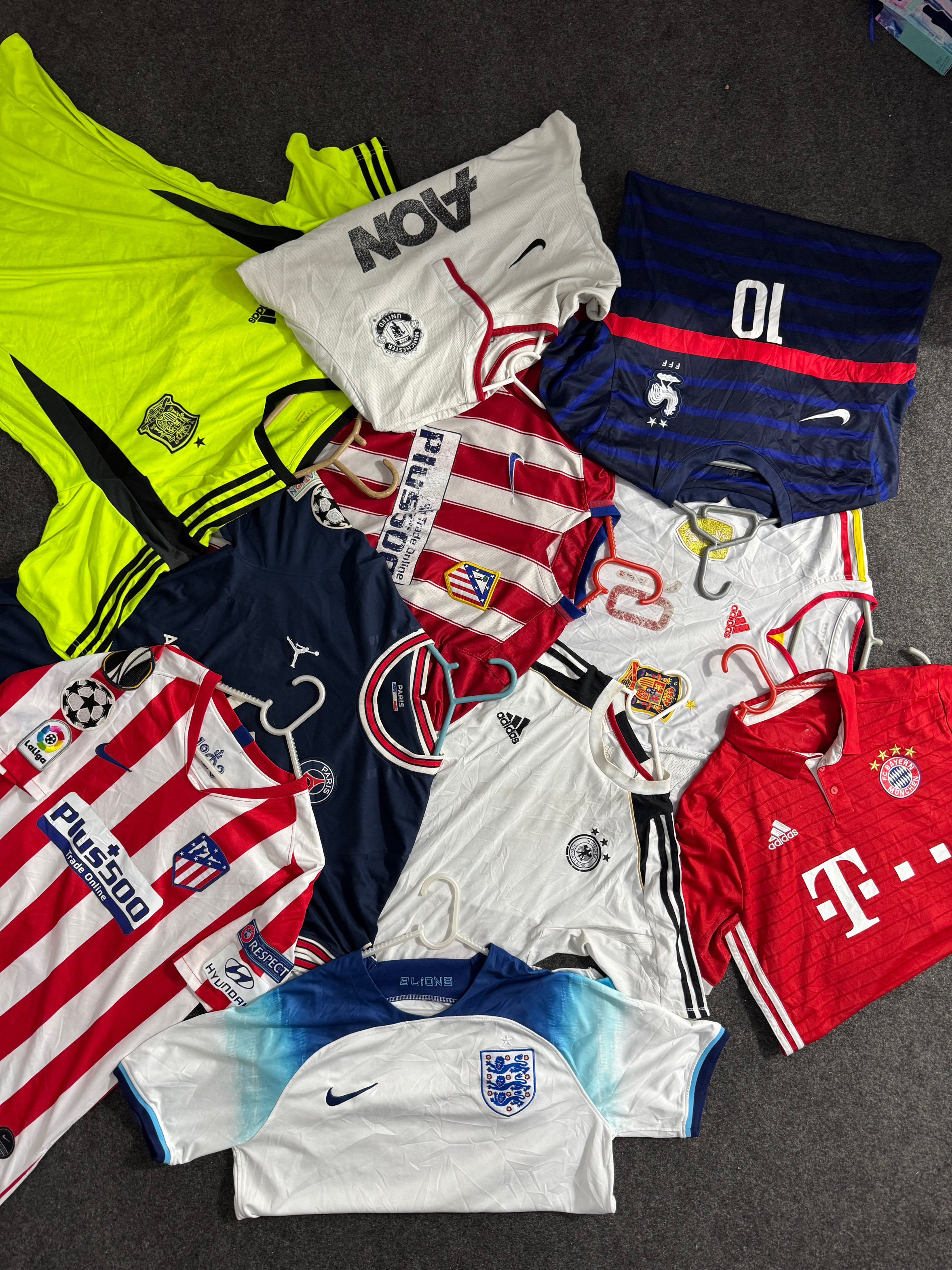 フットボール Tシャツ