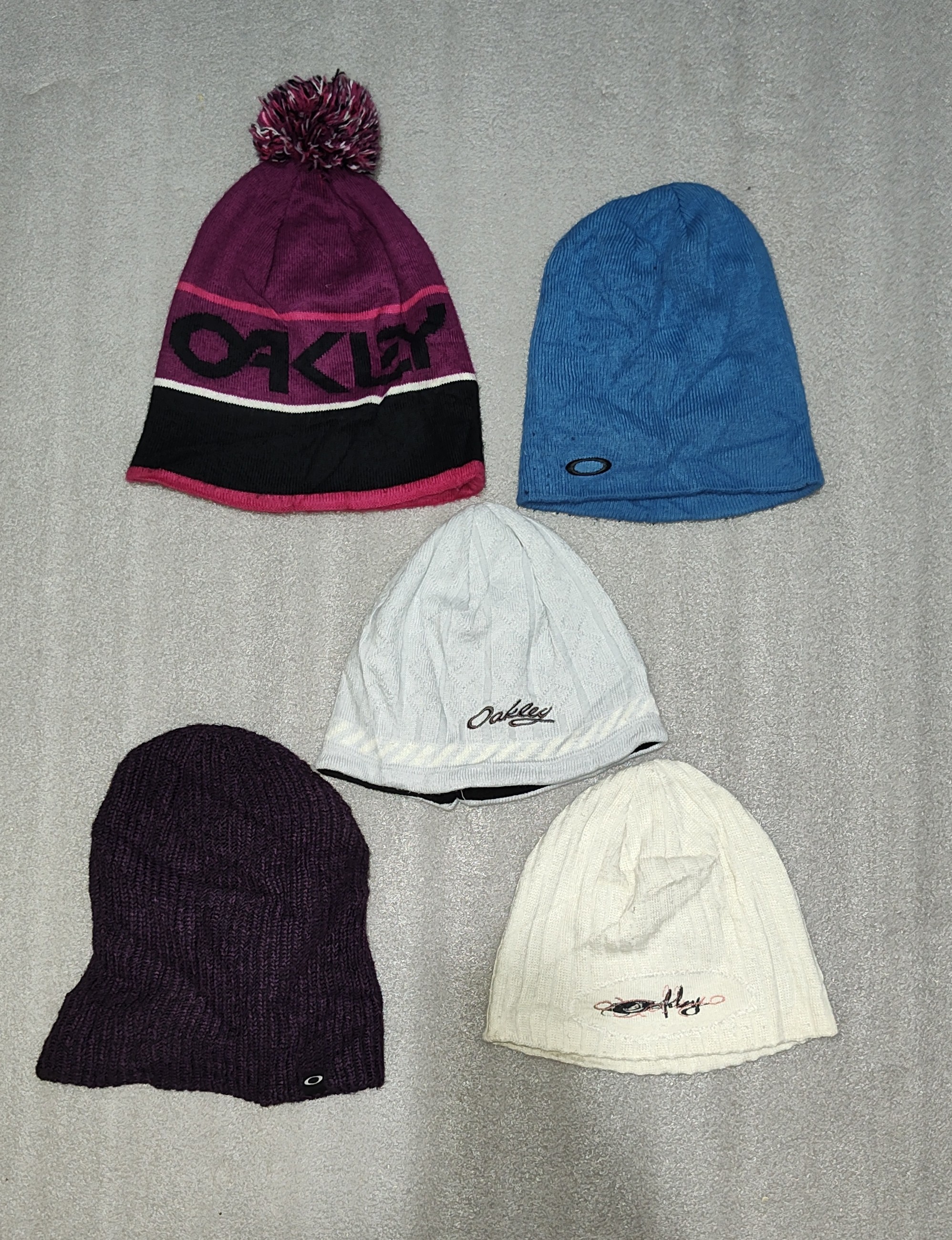 Beanies de Oakley.